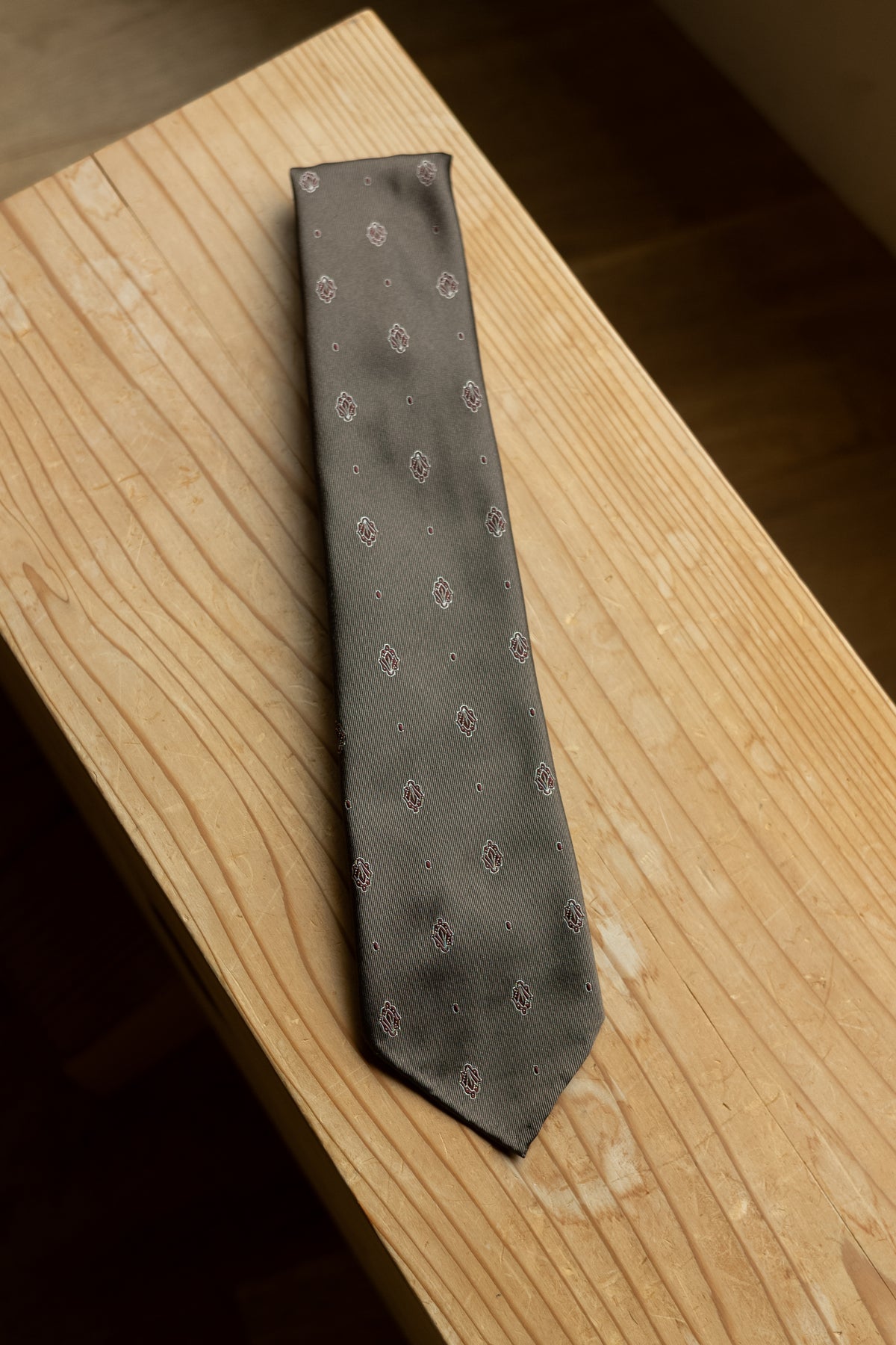MOD 7 / SILK SETTE PIEGHE SMALL PATTERN TIE | cliché