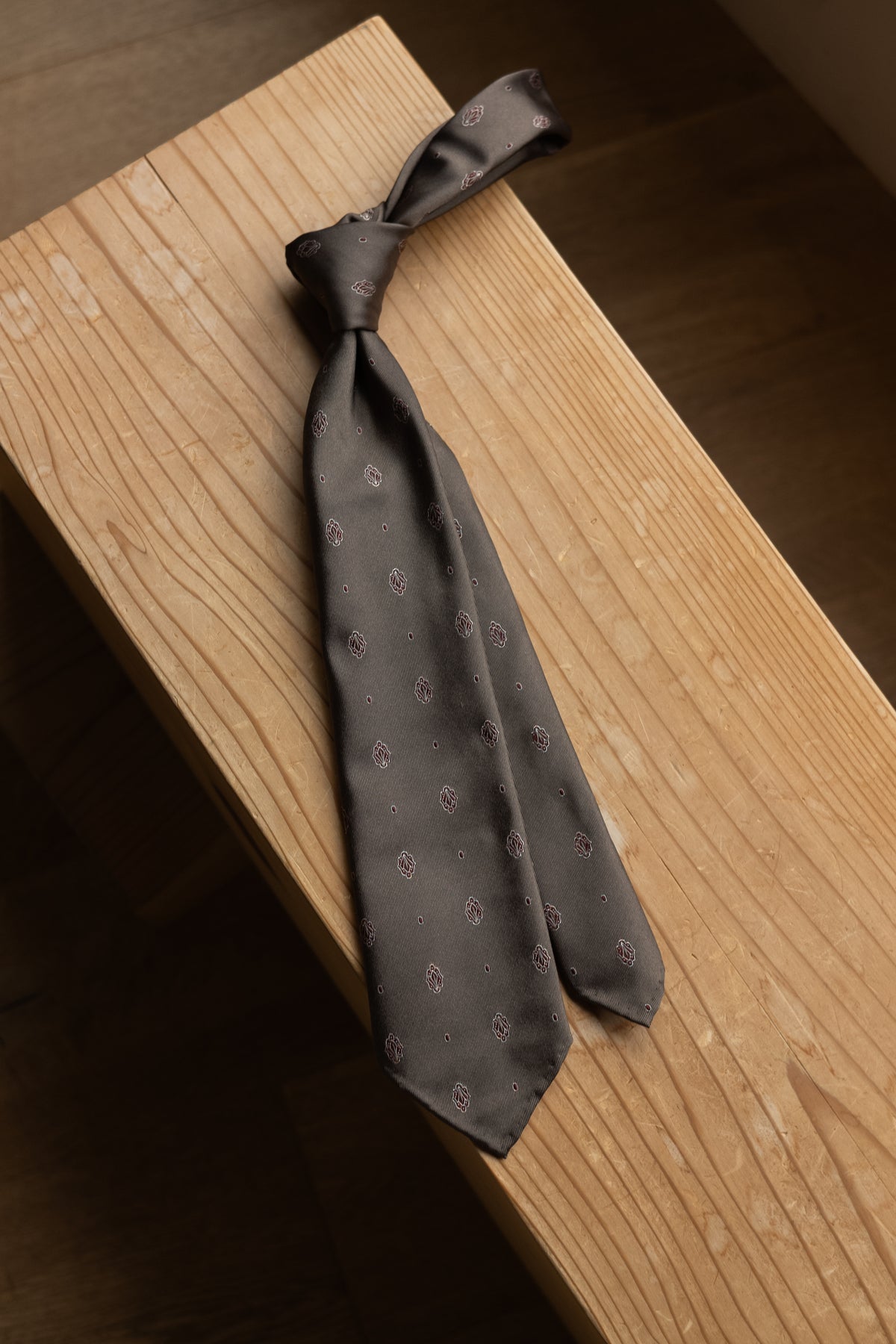 MOD 7 / SILK SETTE PIEGHE SMALL PATTERN TIE | cliché