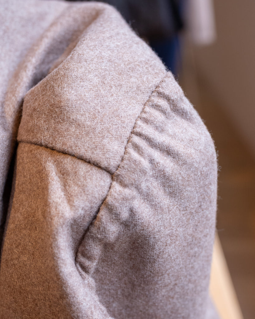 効率より誠実。そんな服がひとつくらいあっていい。