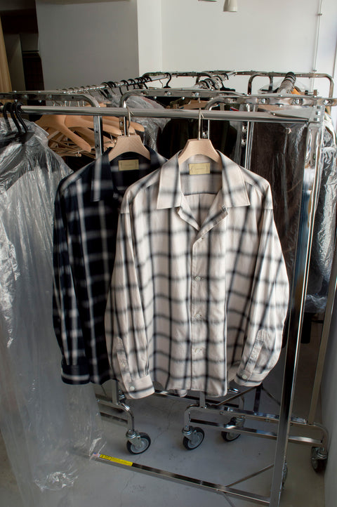 2022's Ombre Open Collar Shirt | cliché