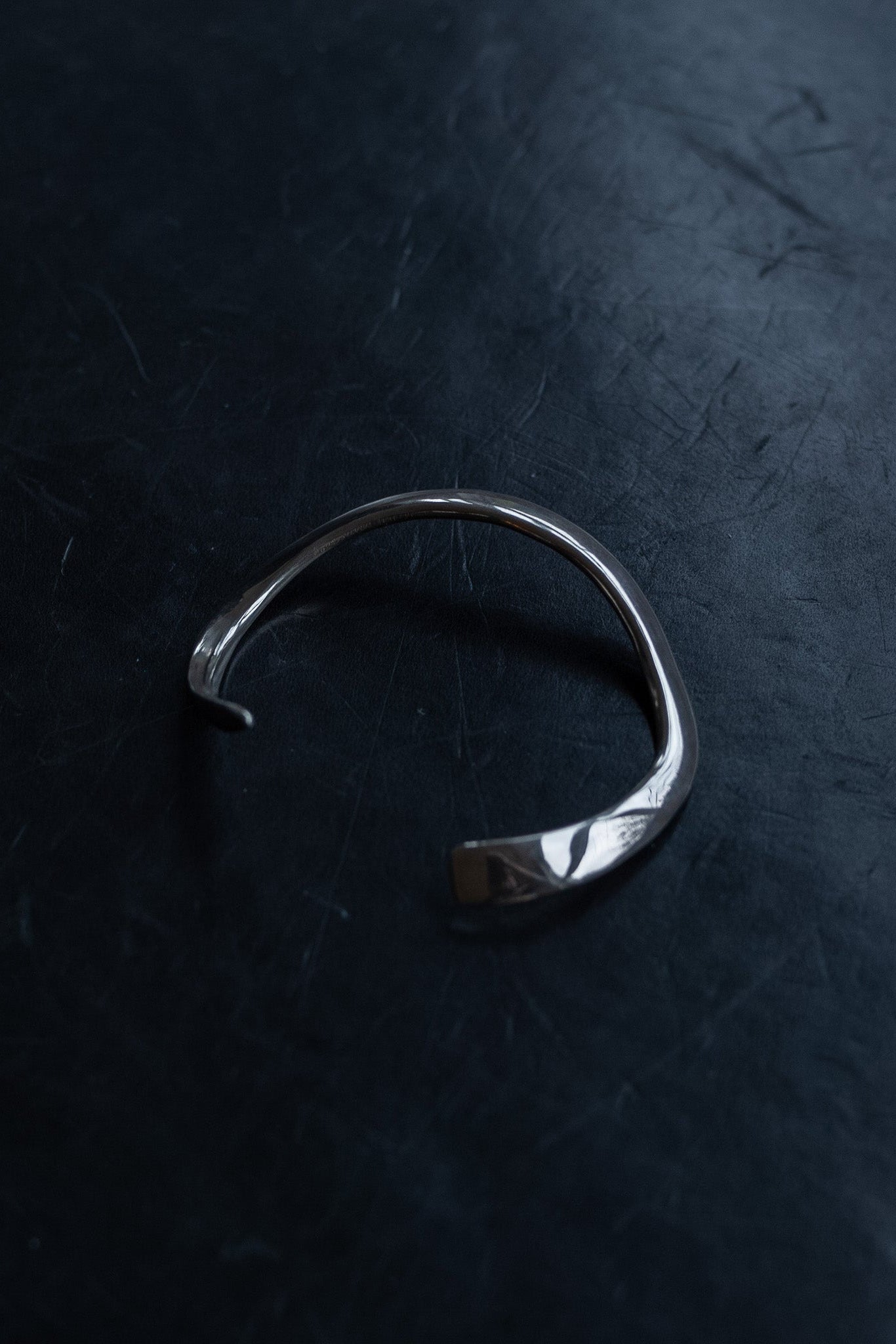 Rythme Bangle – BOLD 〈SV950〉 – cliché