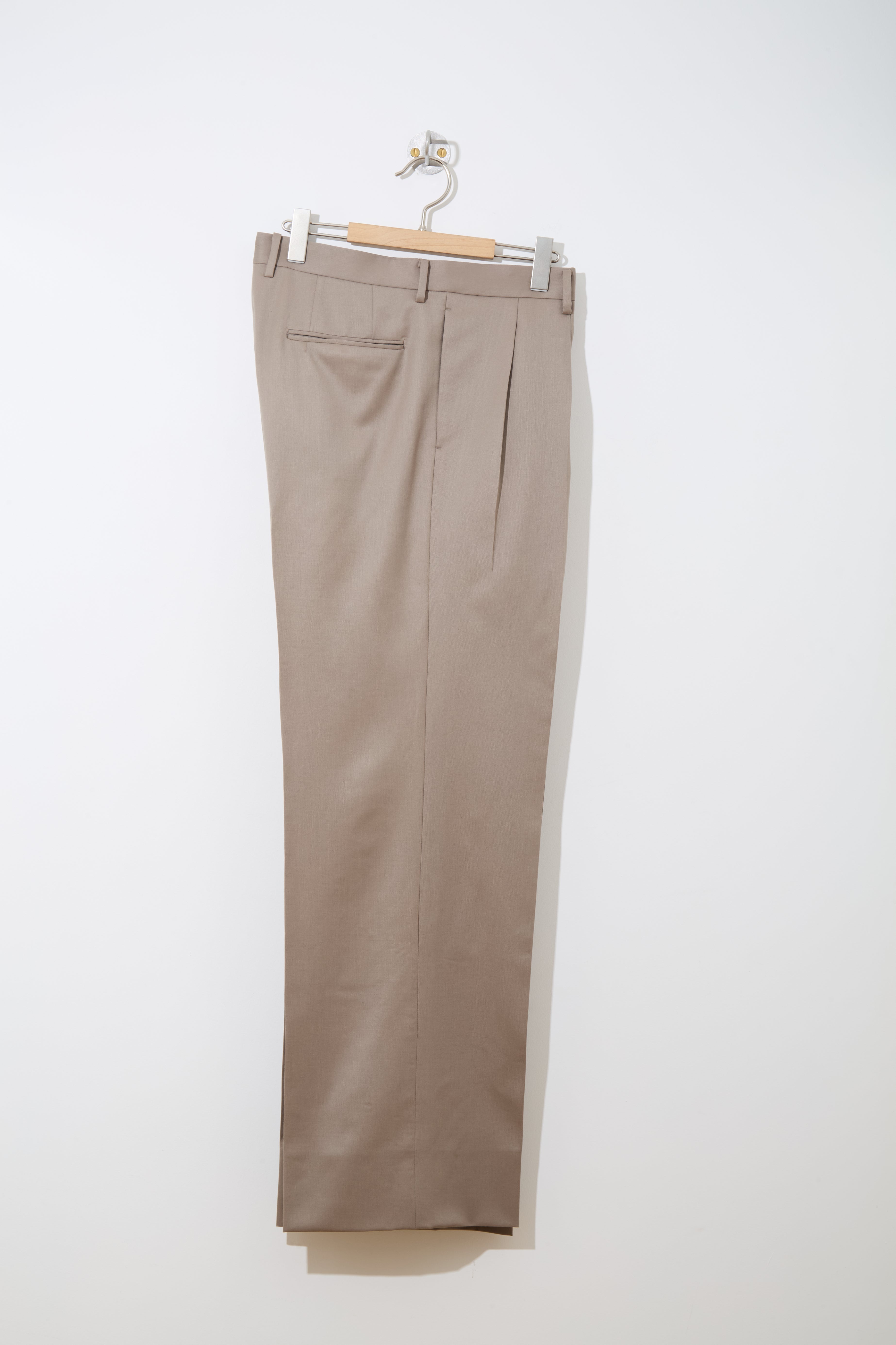 Proper Tailored Trousers 〔GREIGE〕