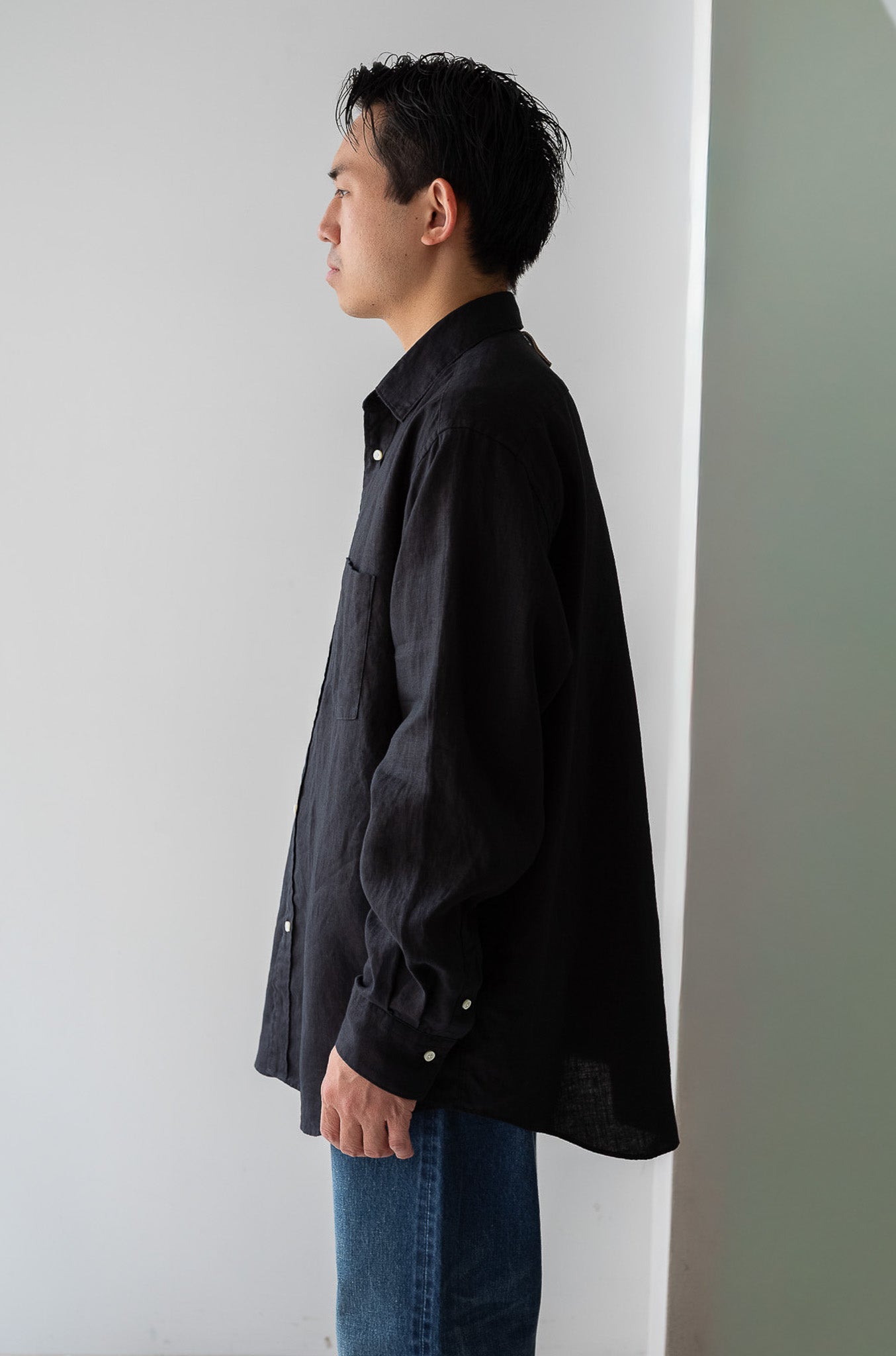 Essential Linen Shirt 〔NOIR〕