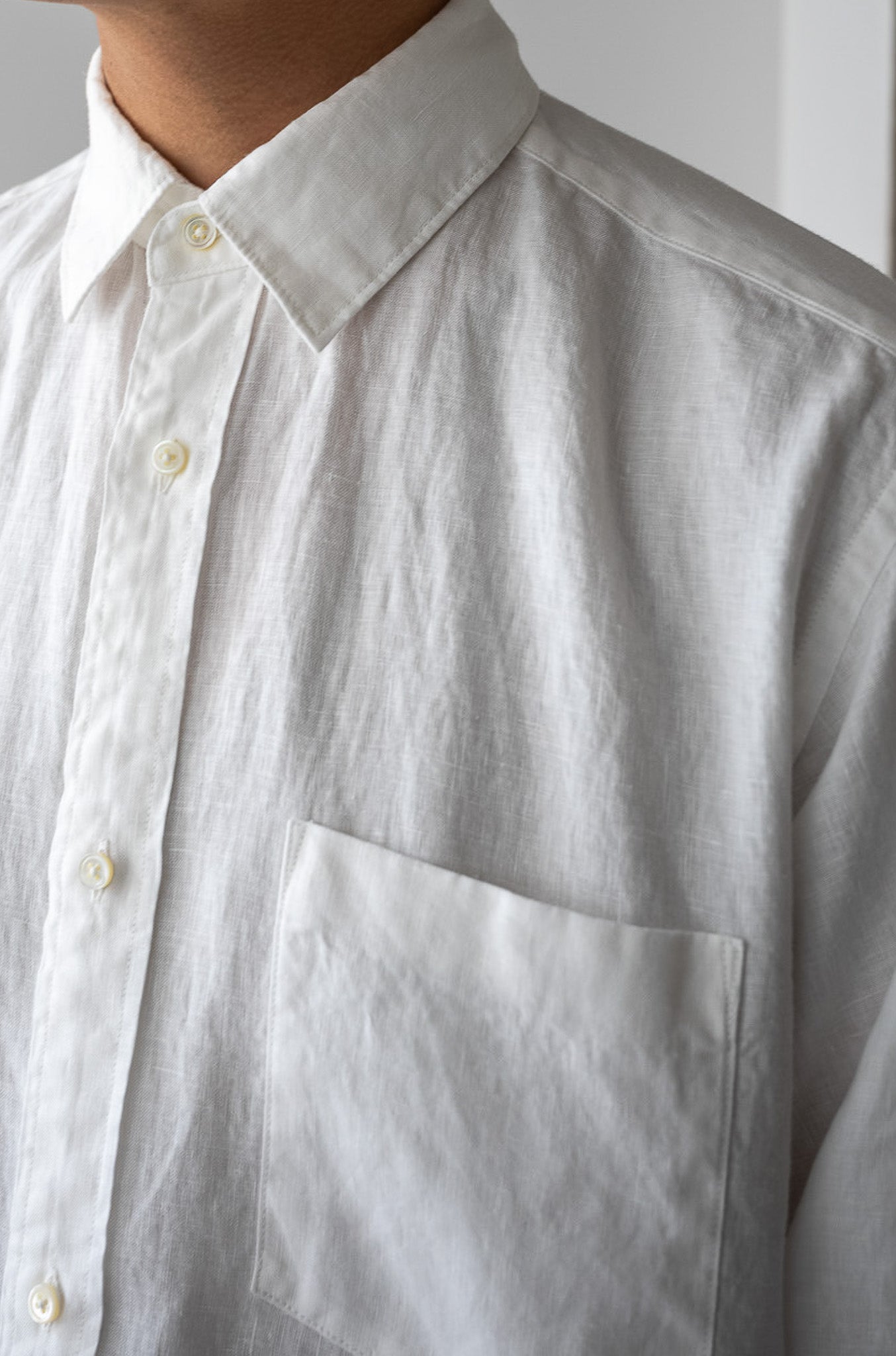 Essential Linen Shirt 〔WHITE〕