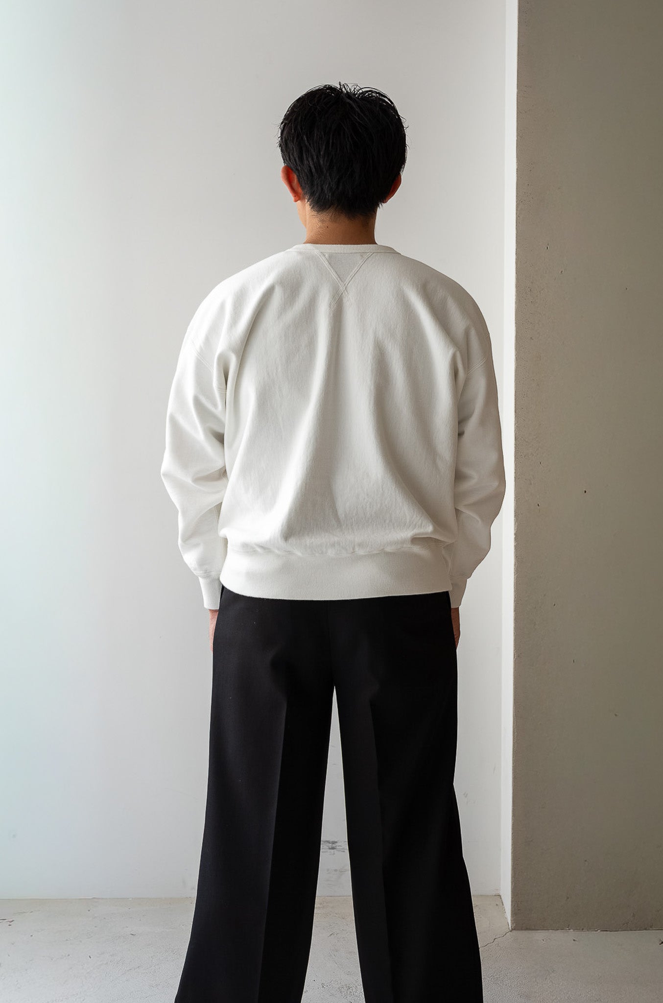 Essential Sweat Pullover 〔WHITE〕