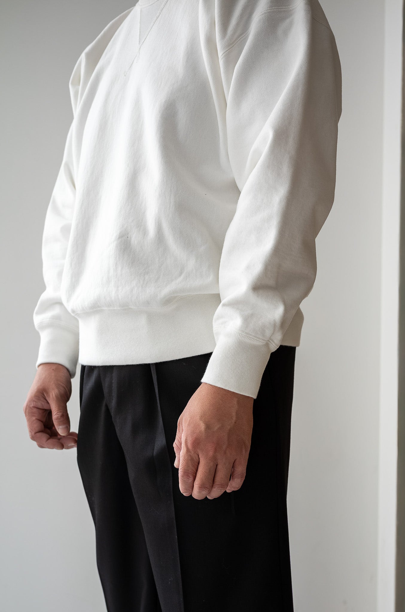 Essential Sweat Pullover 〔WHITE〕