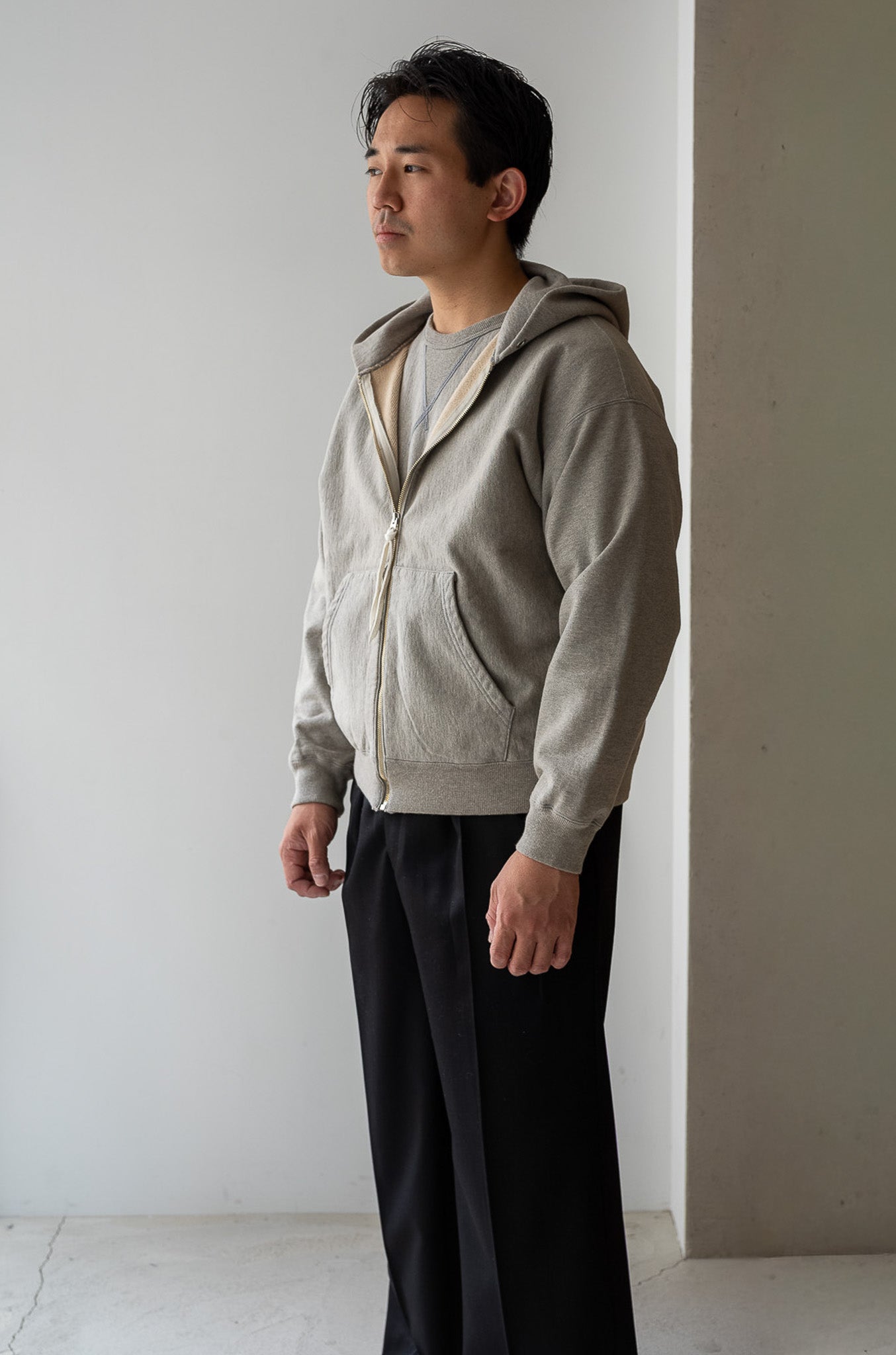 Essential Zip Sweat Parka 〔DIRTY L/GRAY〕