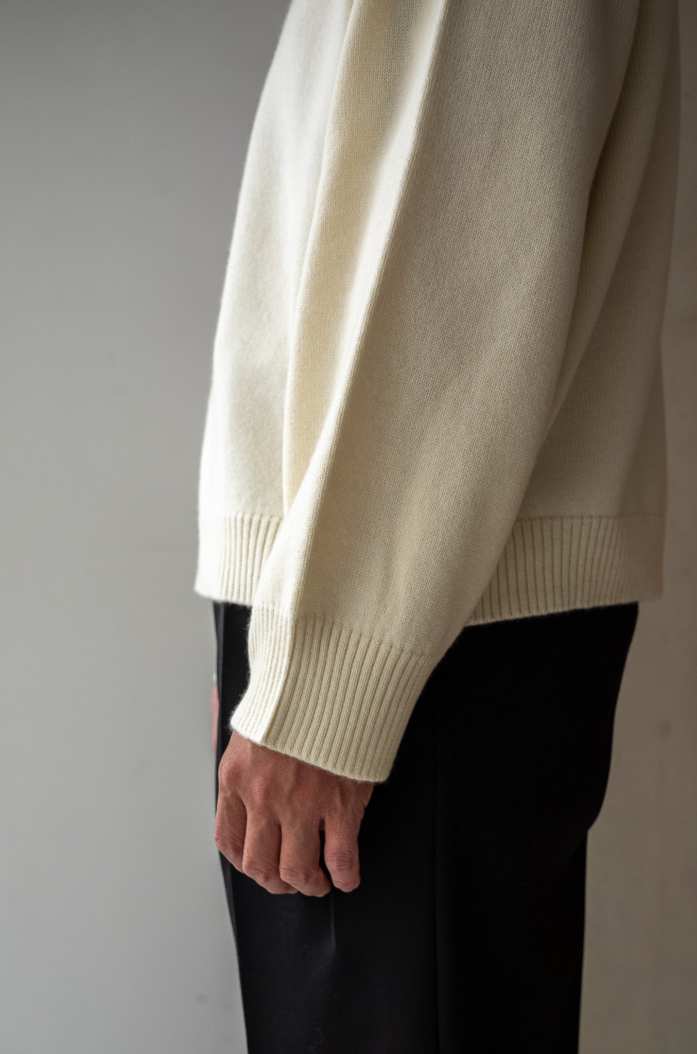 Fine Wool Cashmere Sweater〔MILK〕