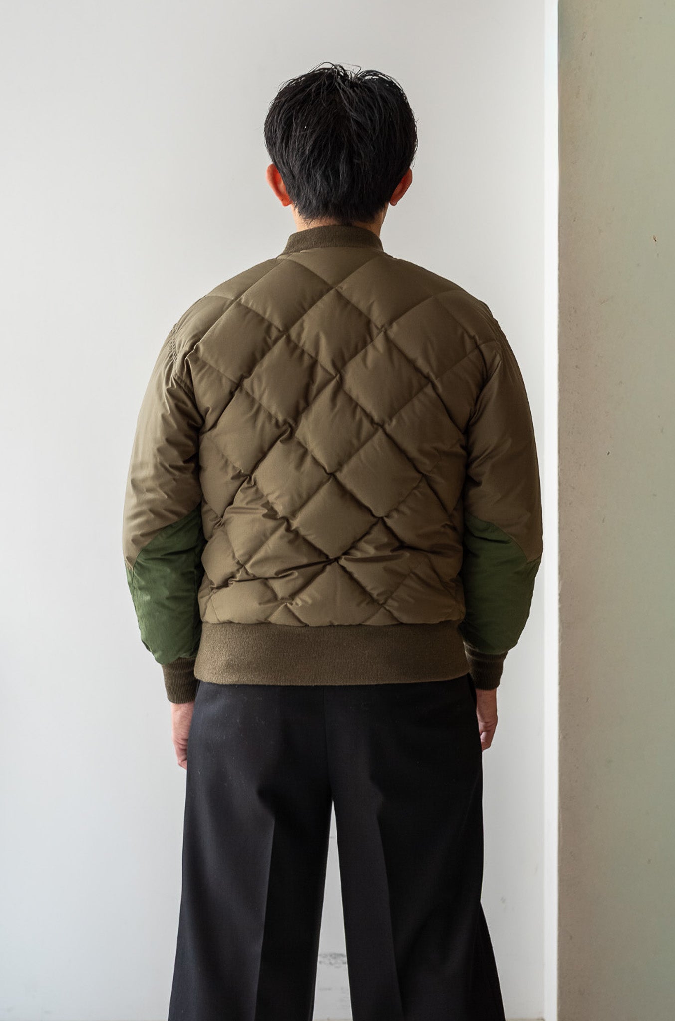 Nylon Quilted Down Jacket〔KHAKI〕
