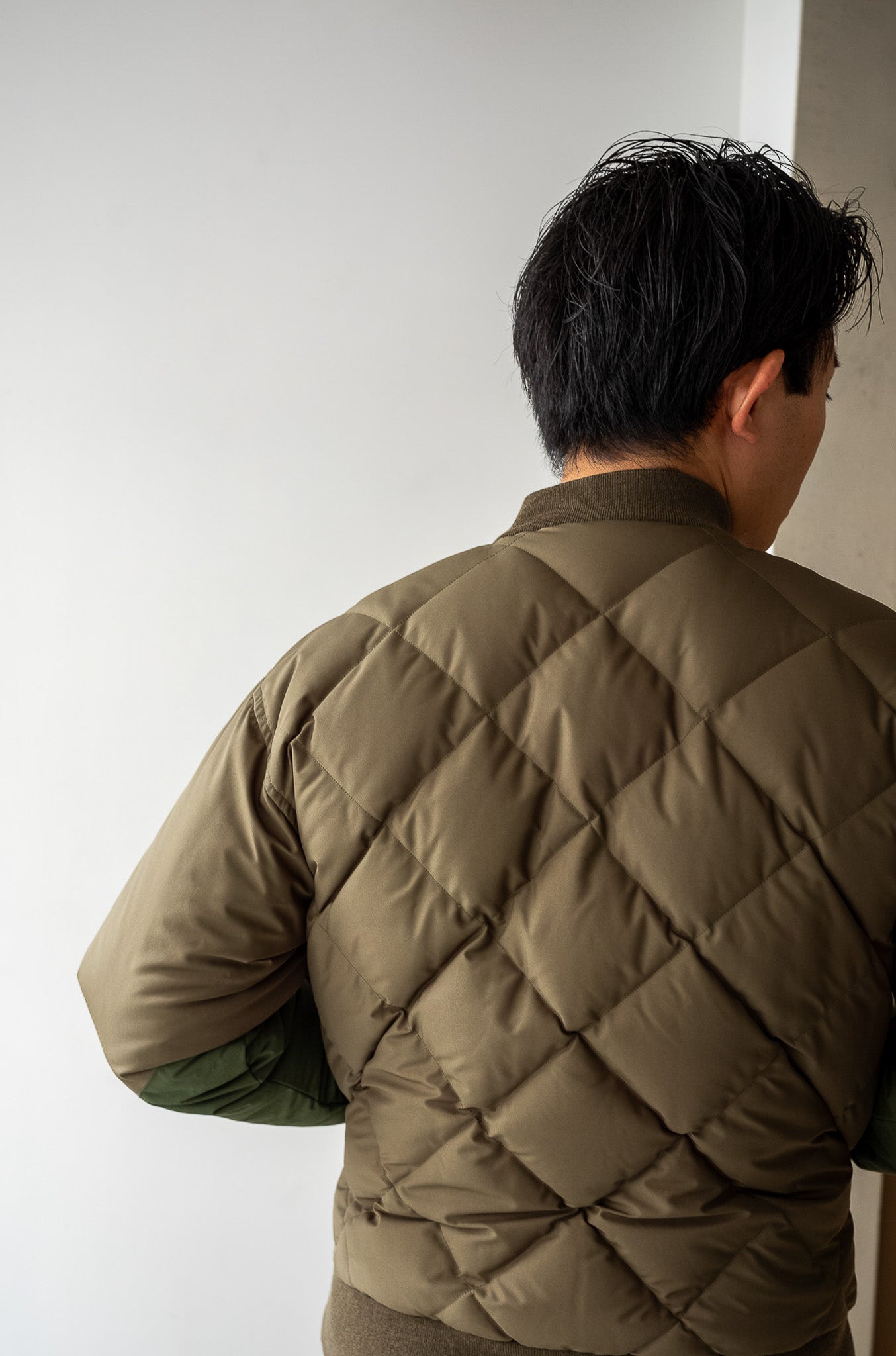 Nylon Quilted Down Jacket〔KHAKI〕