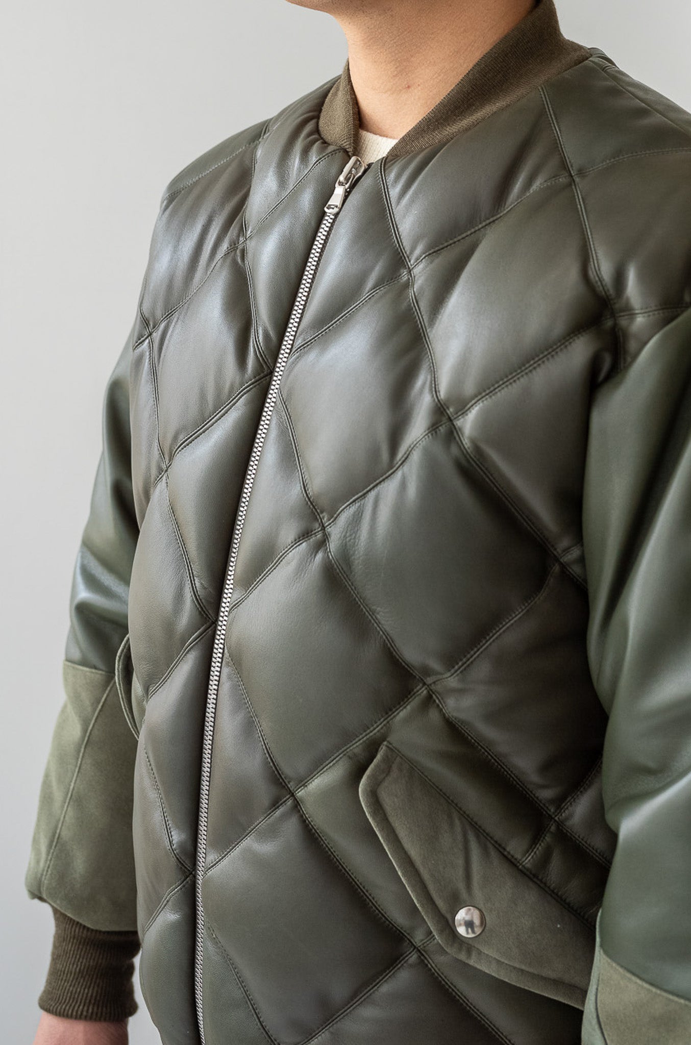 Sheepskin Quilted Down Jacket〔KHAKI〕