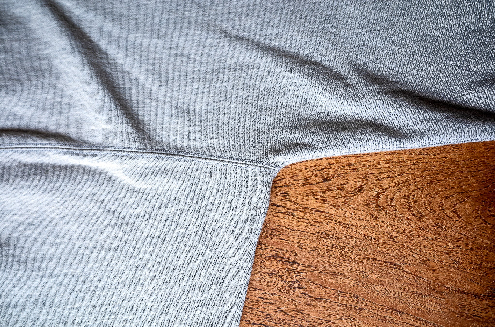 Essential Sweat Pullover 〔DIRTY L/GRAY〕