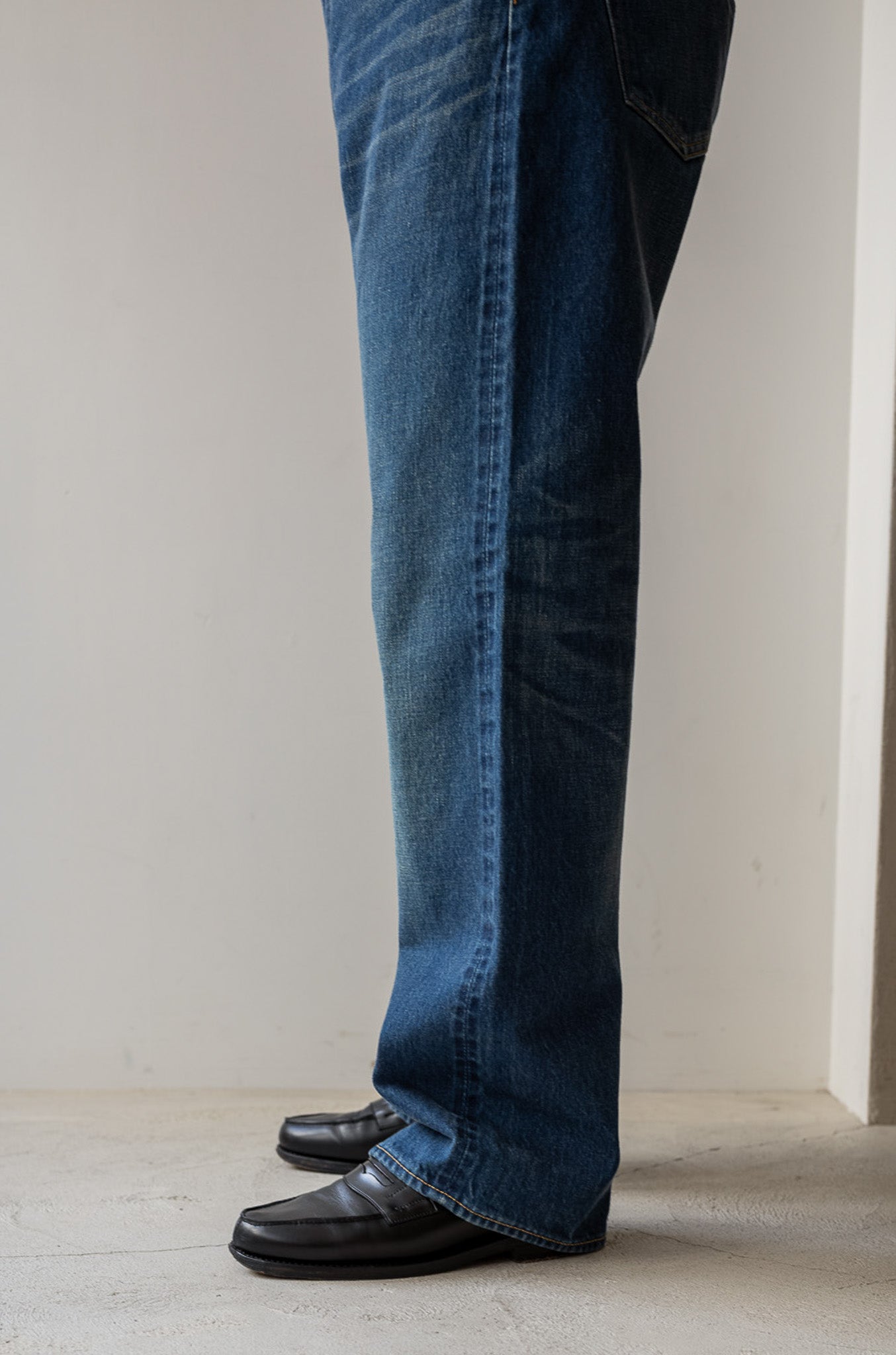 Denim Flare Trousers-VINTAGE WASH 〔DUSK INDIGO〕