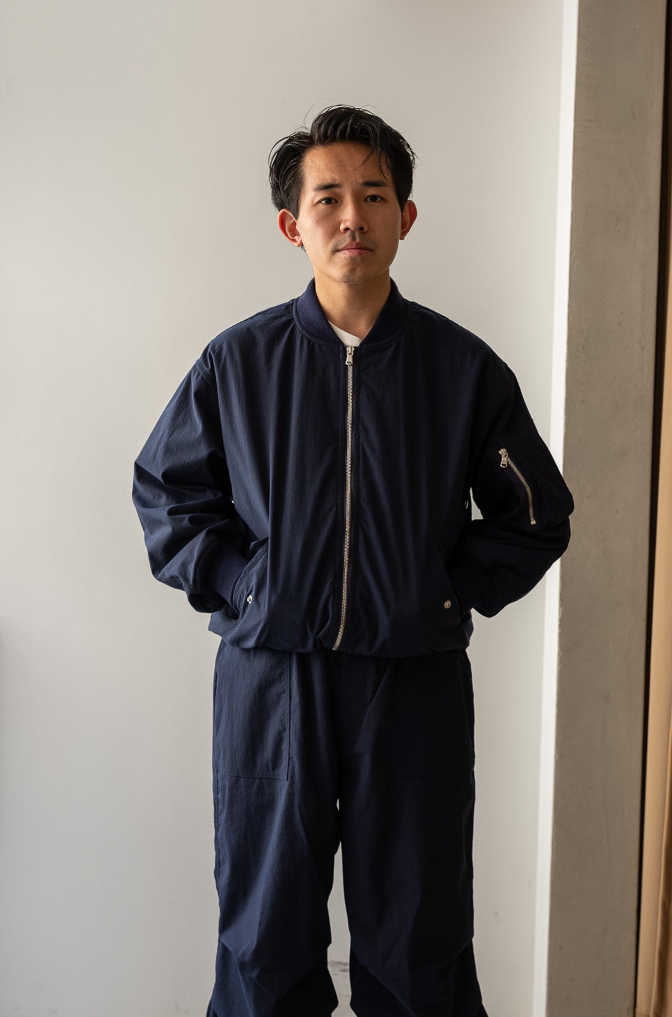 Shrunken Nylon Flight Jacket 〔NAVY〕