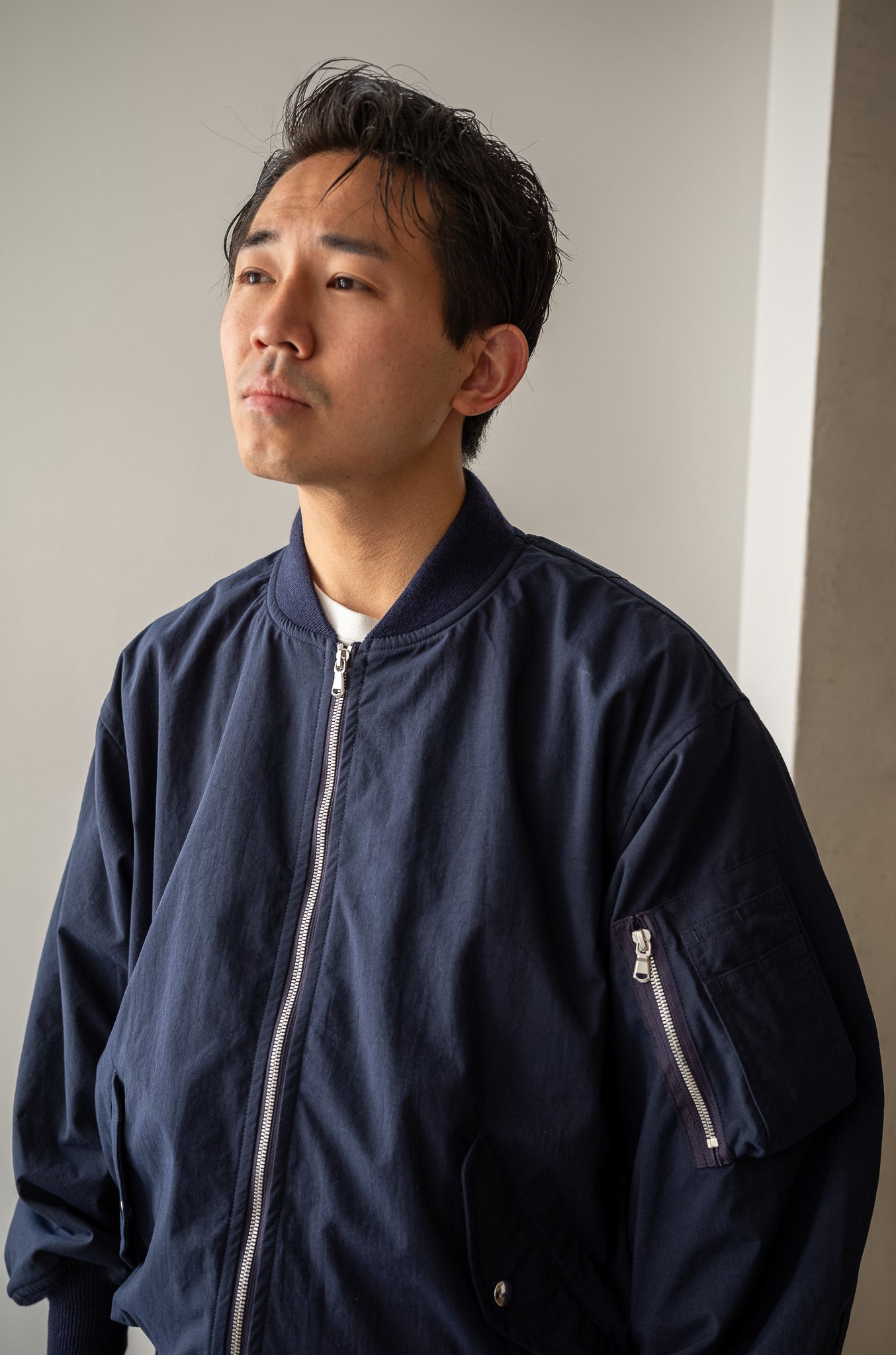 Shrunken Nylon Flight Jacket 〔NAVY〕