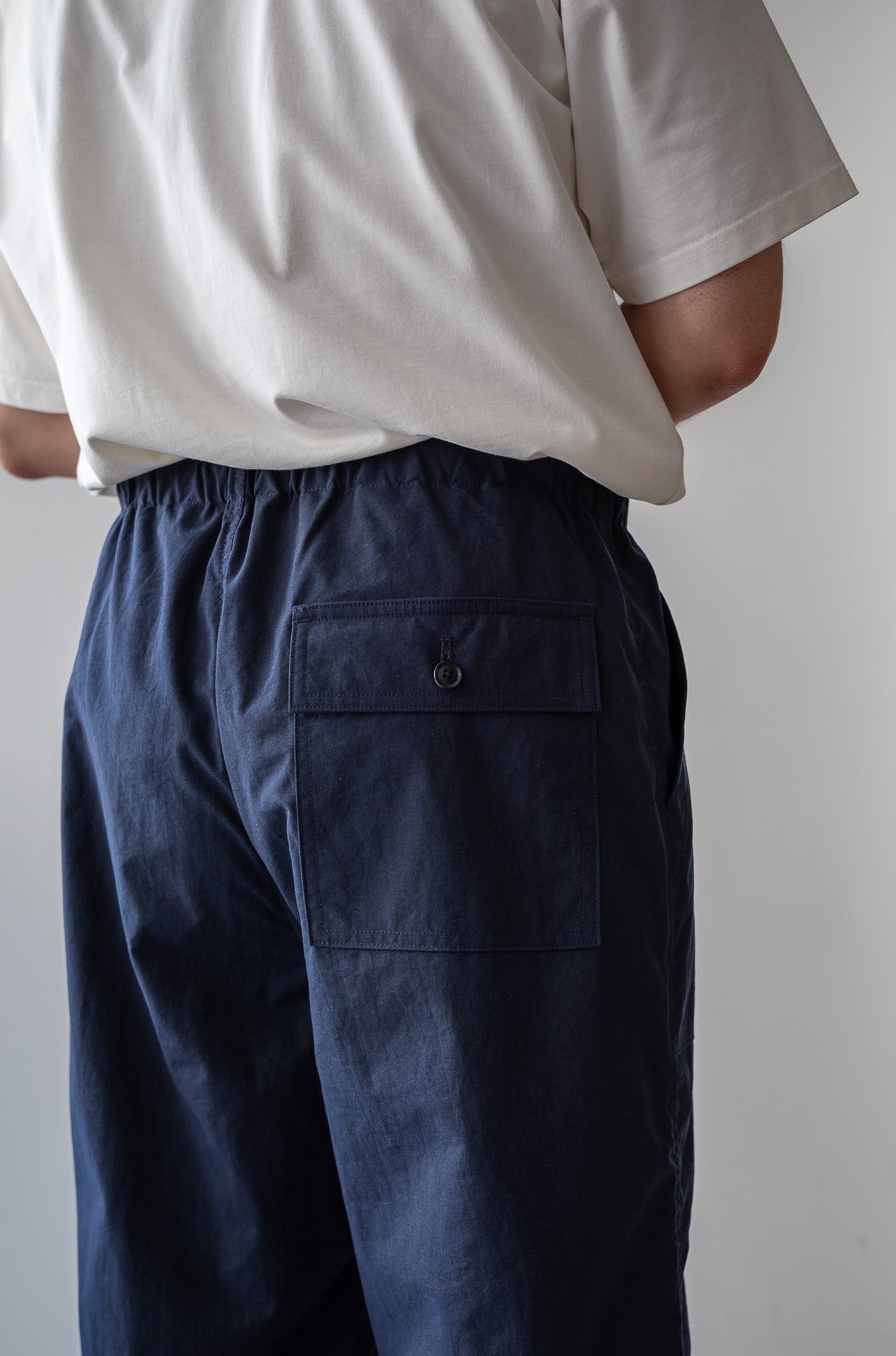 Shrunken Nylon Baker Pants〔NAVY〕