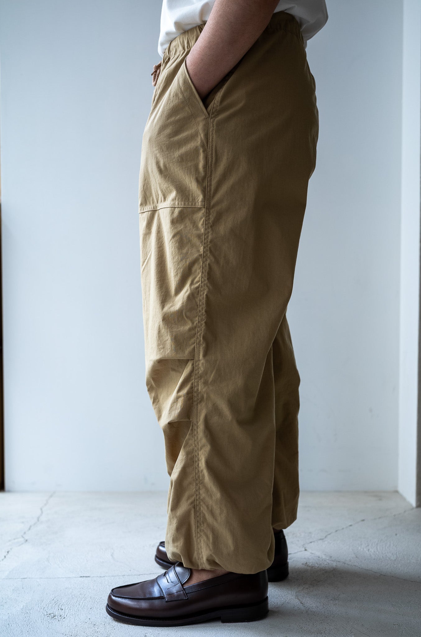 Shrunken Nylon Baker Pants〔MARON〕