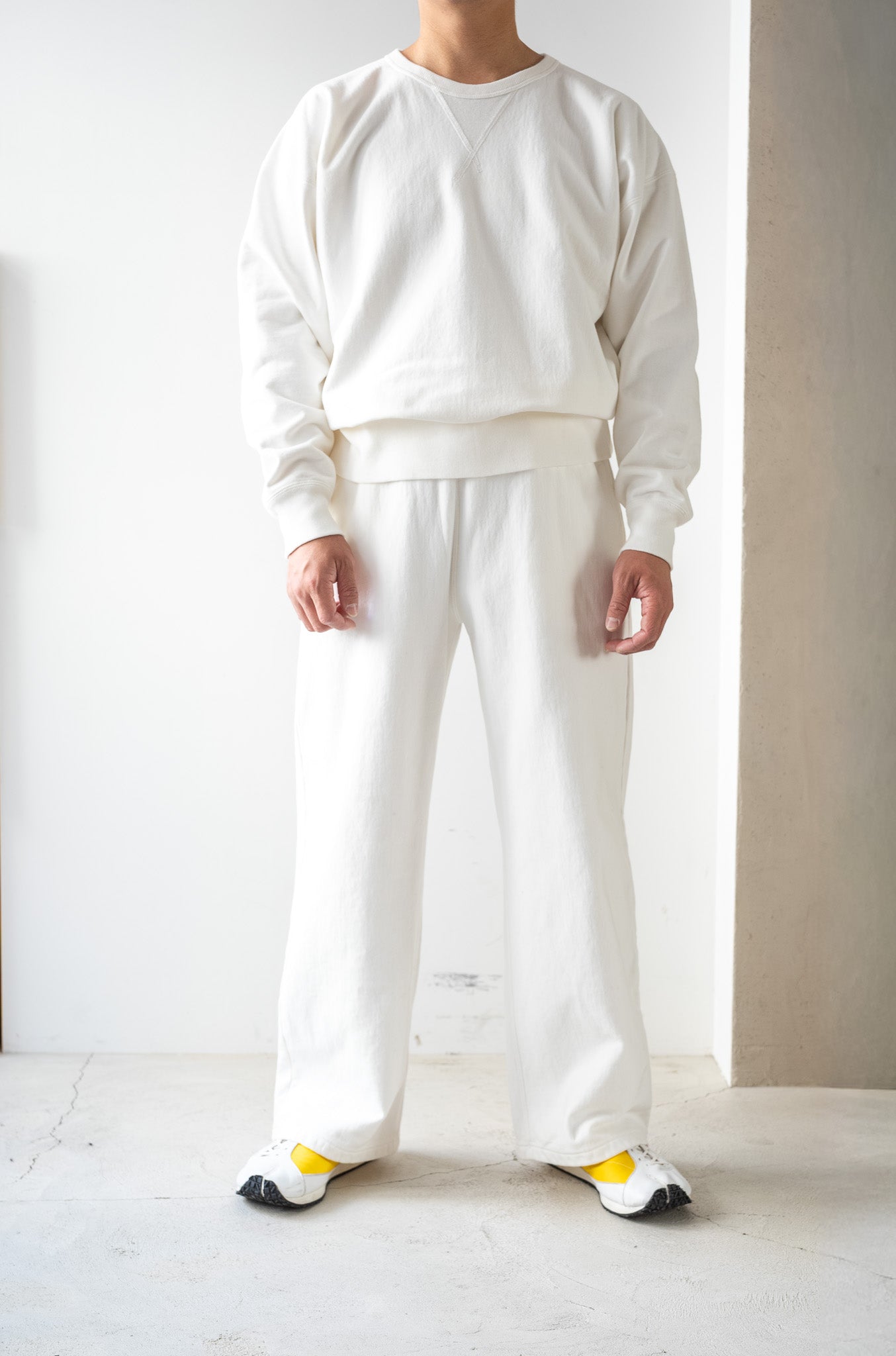 Essential Sweat Wide Pants 〔WHITE〕