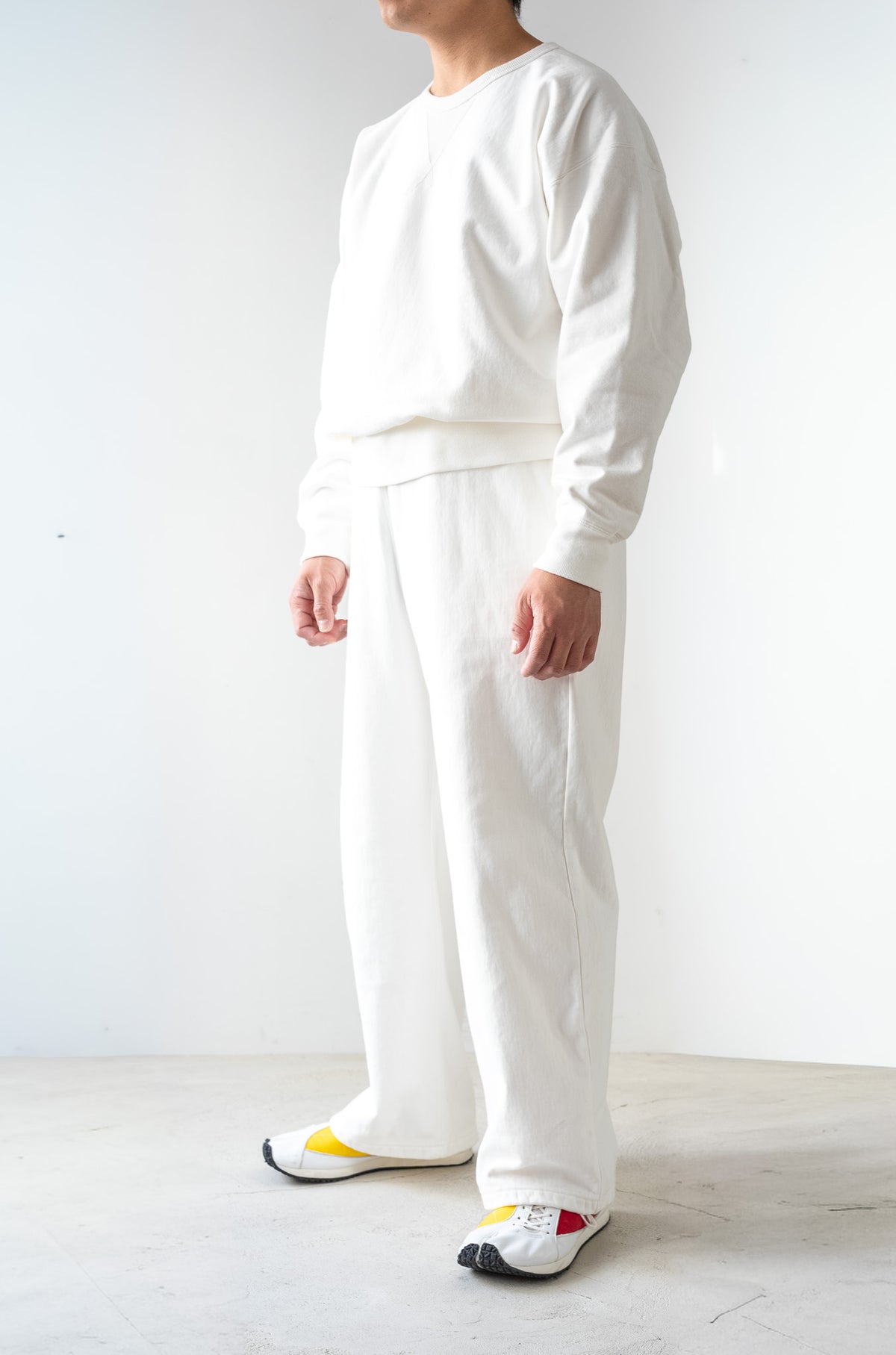 Essential Sweat Wide Pants 〔WHITE〕