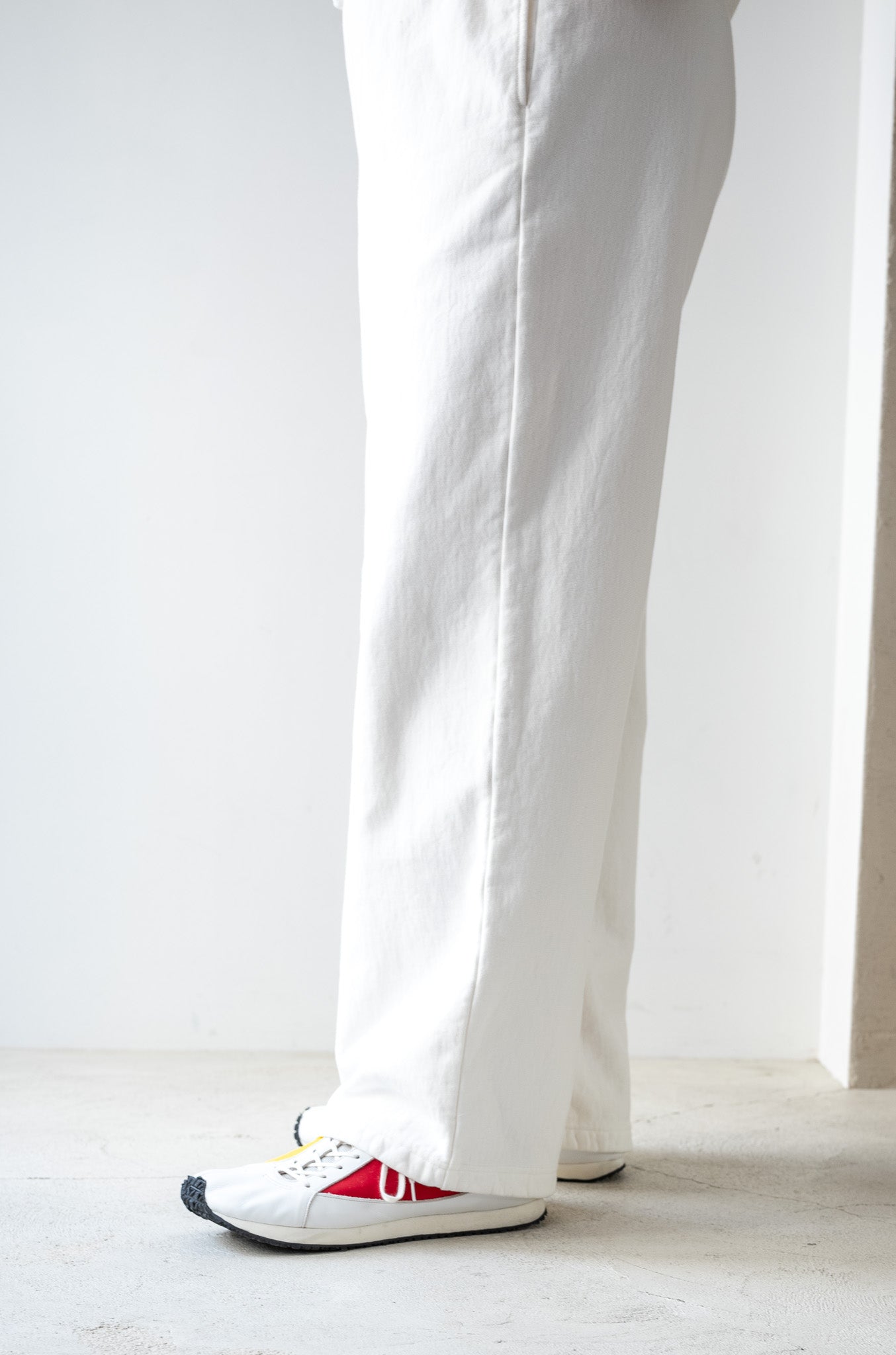Essential Sweat Wide Pants 〔WHITE〕