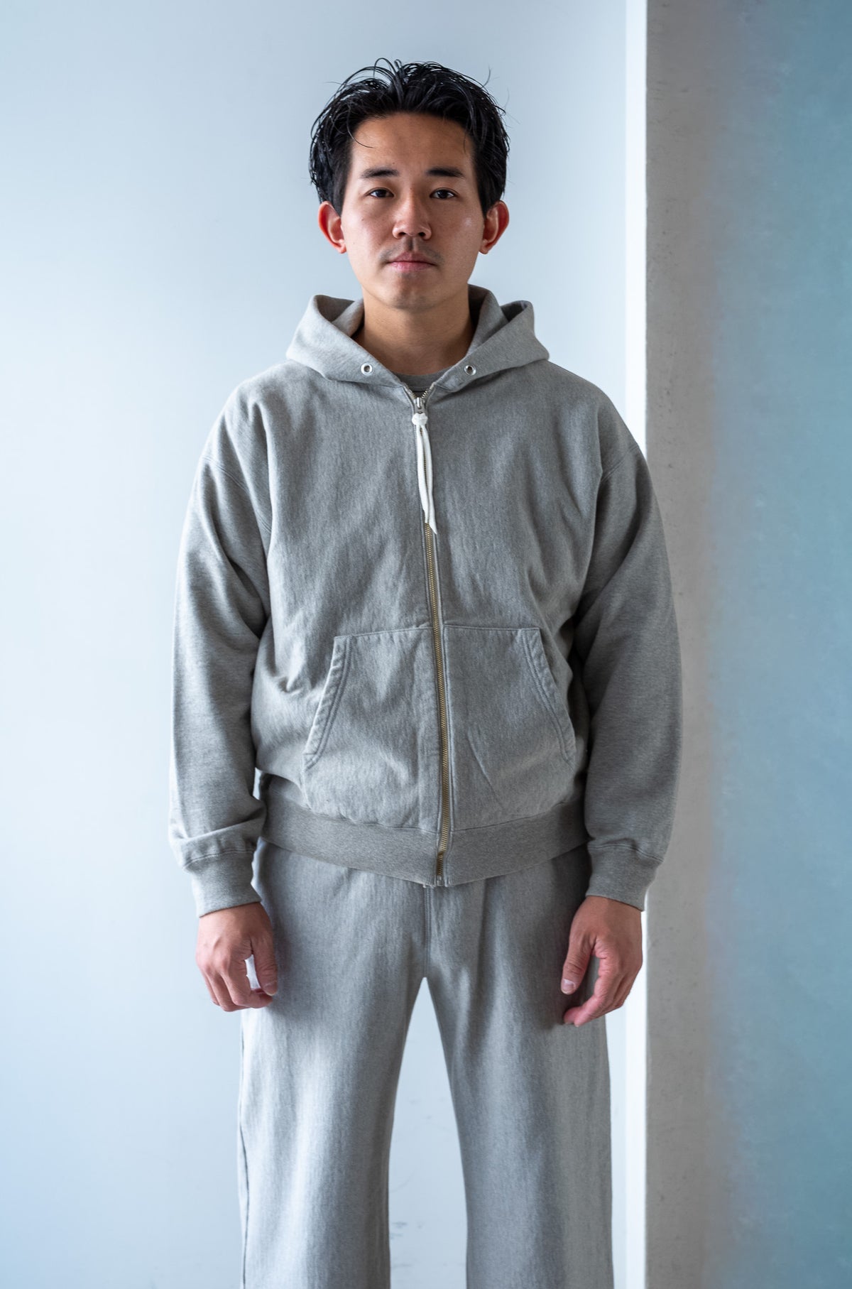Essential Zip Sweat Parka 〔DIRTY L/GRAY〕