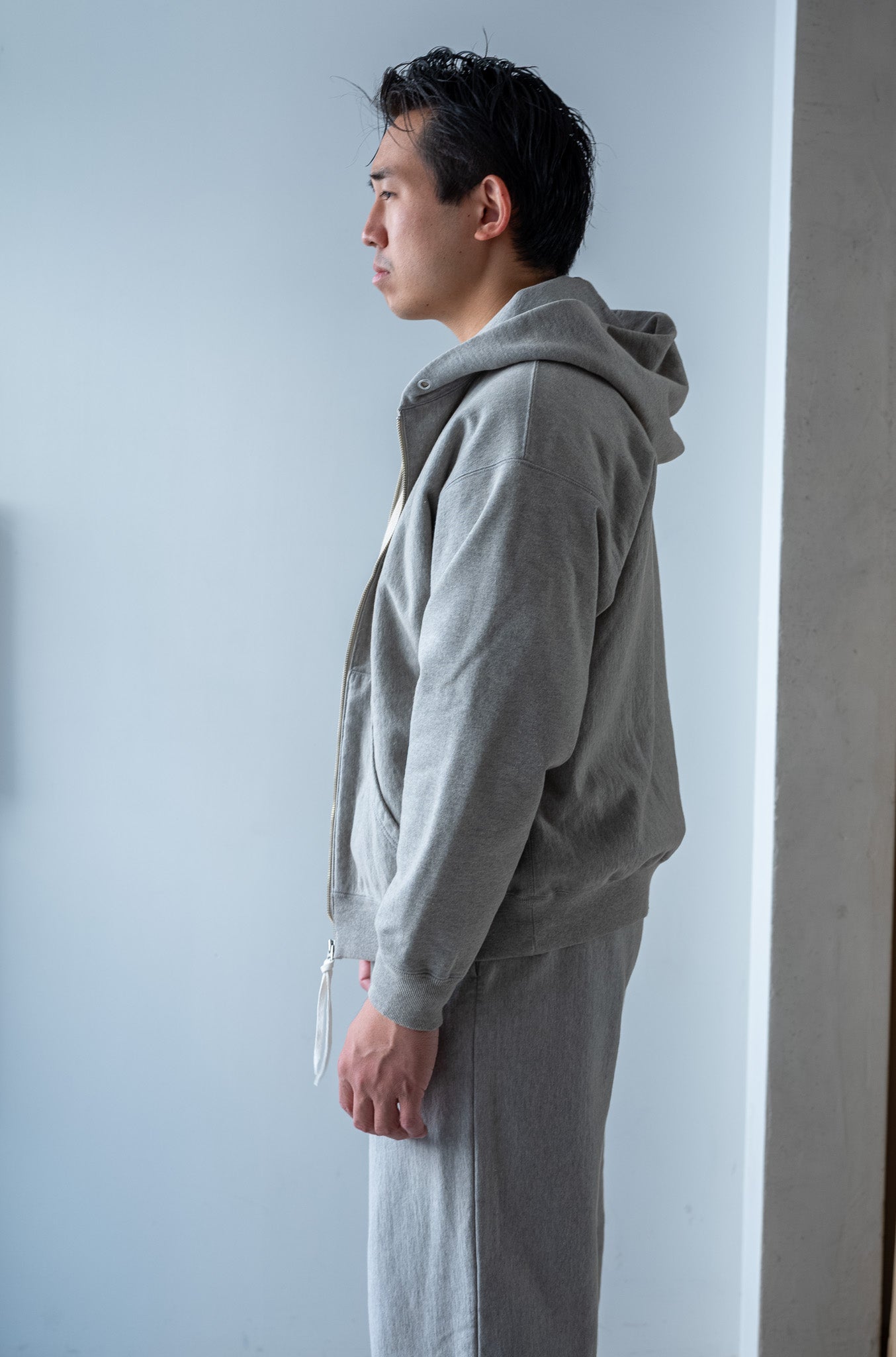 Essential Zip Sweat Parka 〔DIRTY L/GRAY〕