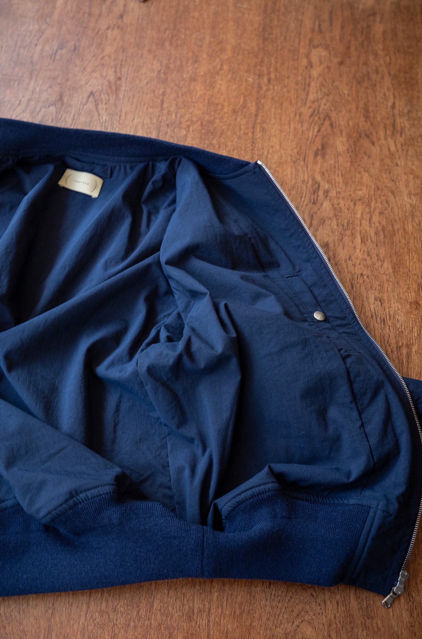 Shrunken Nylon Flight Jacket 〔NAVY〕