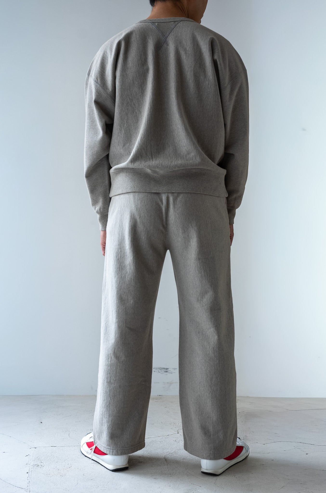 Essential Sweat Wide Pants 〔DIRTY L/GRAY〕