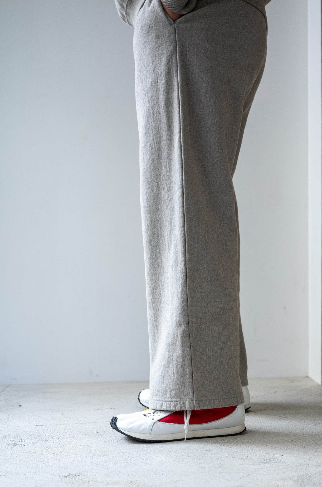 Essential Sweat Wide Pants 〔DIRTY L/GRAY〕