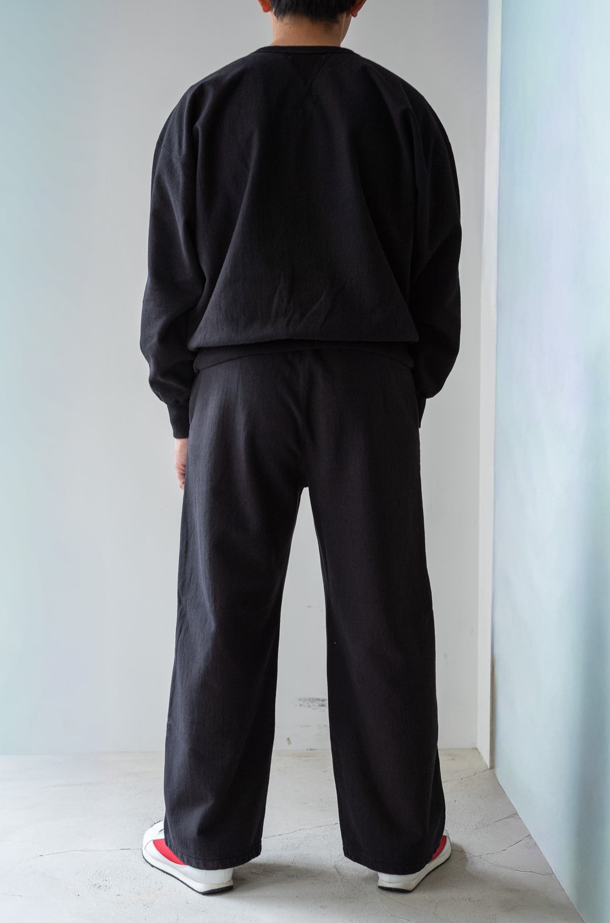 Essential Sweat Wide Pants 〔FADED BLACK〕