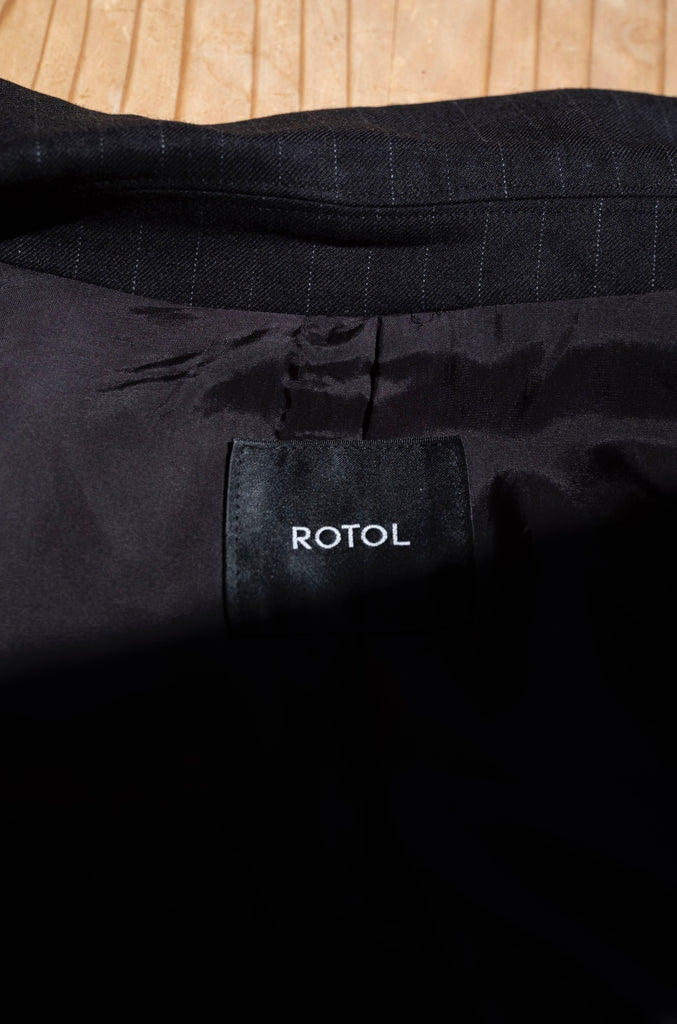BASIC TAILORED JACKET