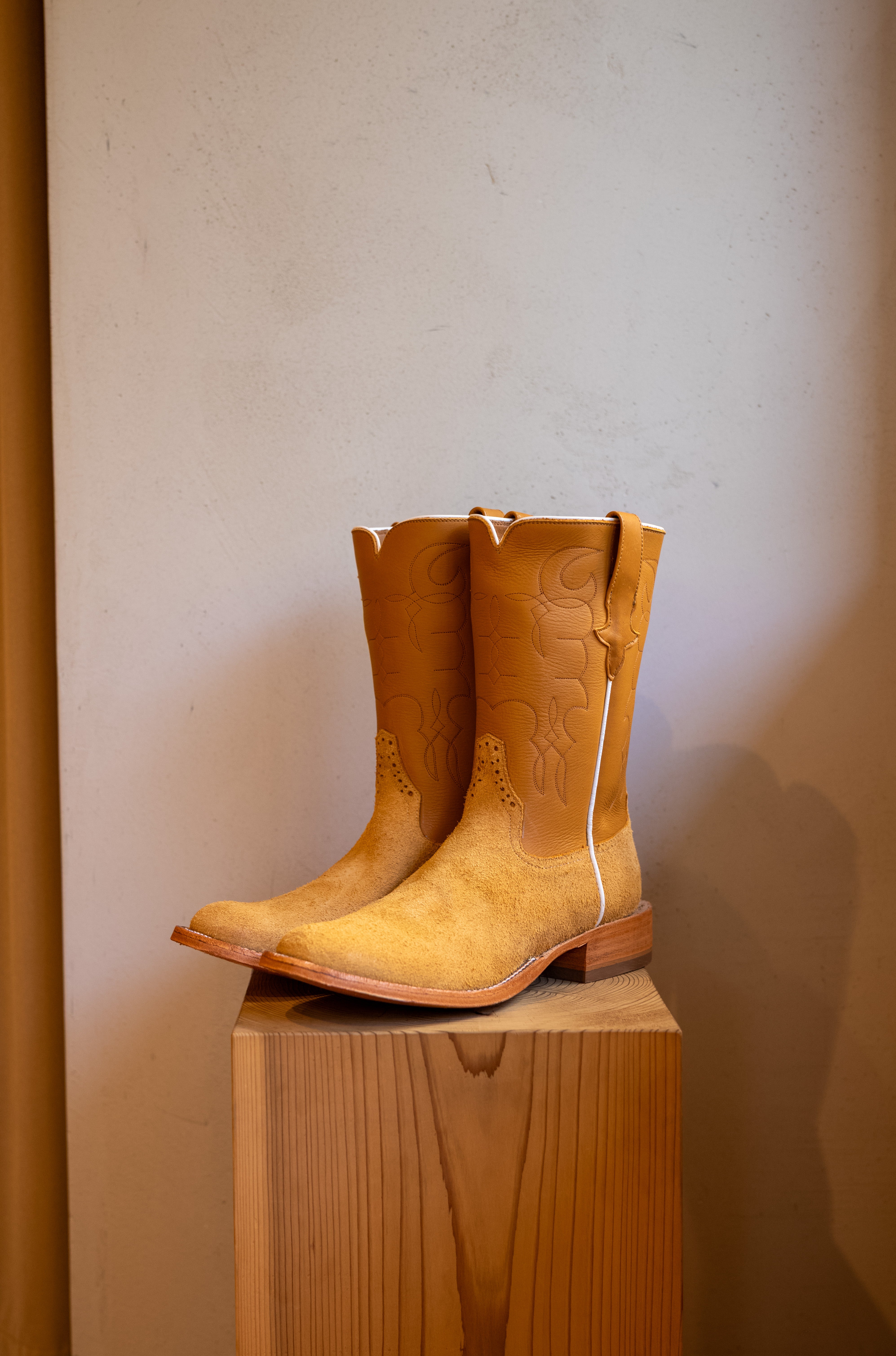 Sundance Gold