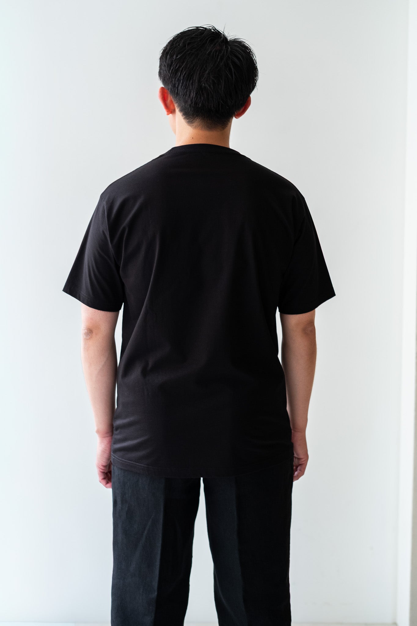 Essential S/S Tee 〔BLACK〕