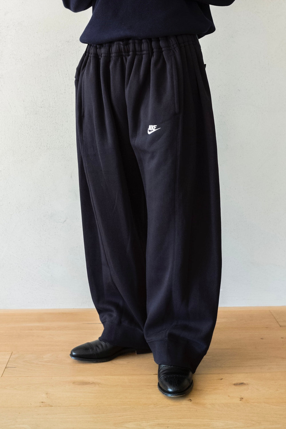OVERJOGGINGJEANS / BLACK | cliché