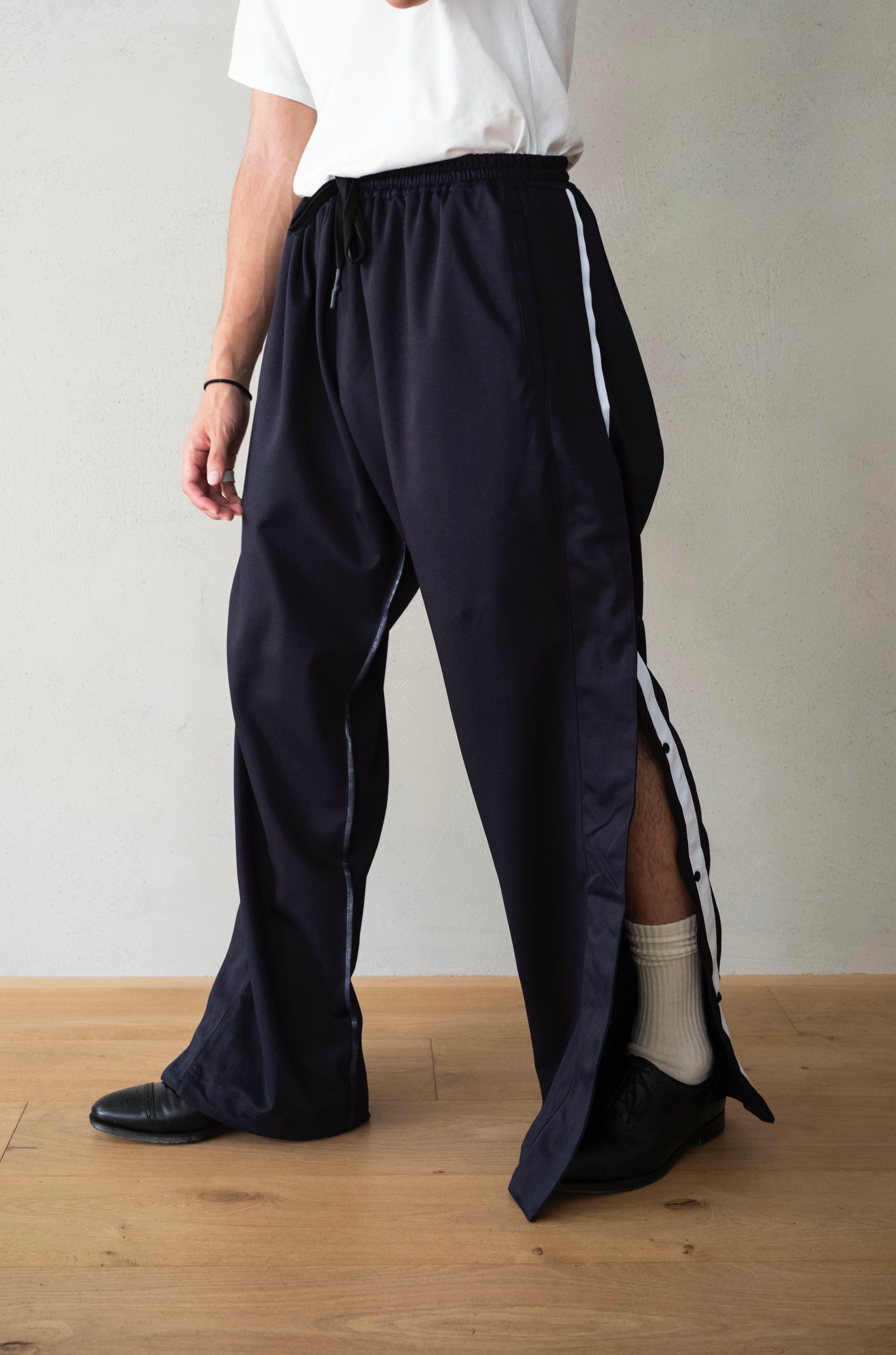 9月13日(土) 発売】_197 TEARAWAY PANTS | cliché