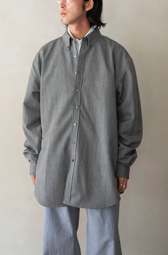 【9月13日(土) 発売】CCFA02UNI B 〈LYRIA SHARKSKIN SHIRT COAT〉