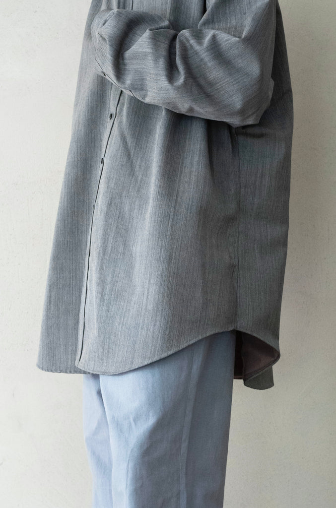 【9月13日(土) 発売】CCFA02UNI B 〈LYRIA SHARKSKIN SHIRT COAT〉