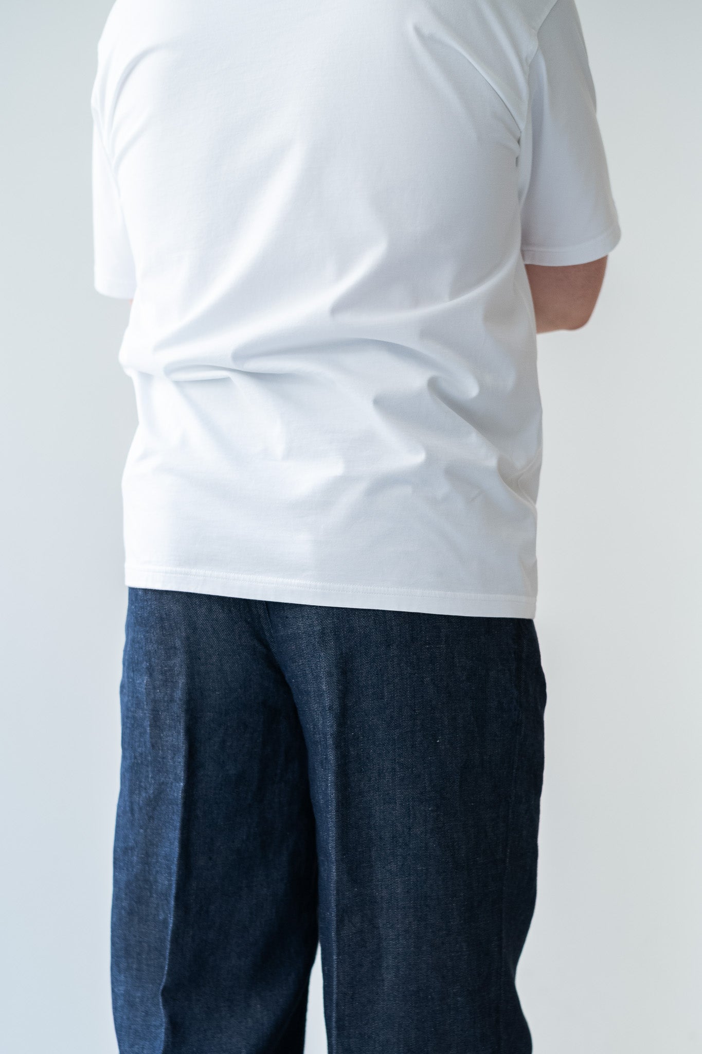 Essential S/S Tee 〔WHITE〕