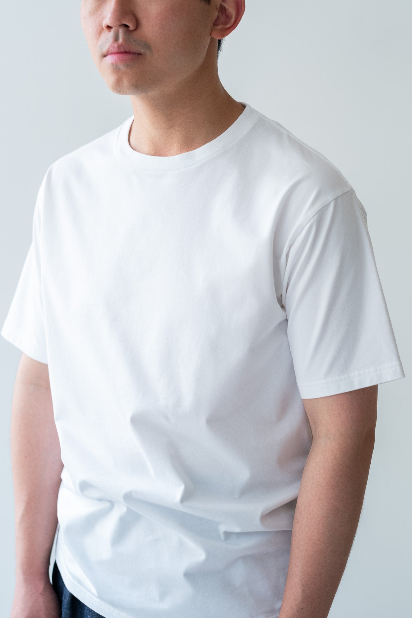 Essential S/S Tee 〔WHITE〕