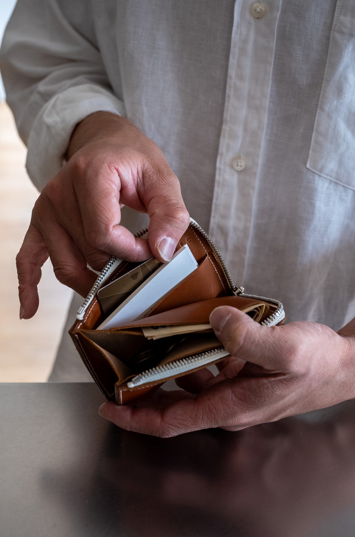 L-Shaped Wallet 〈FAUVE〉