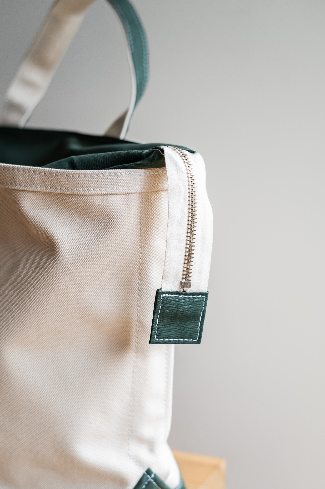 Enough Space Bag-LARGE〔NATURAL×GREEN〕