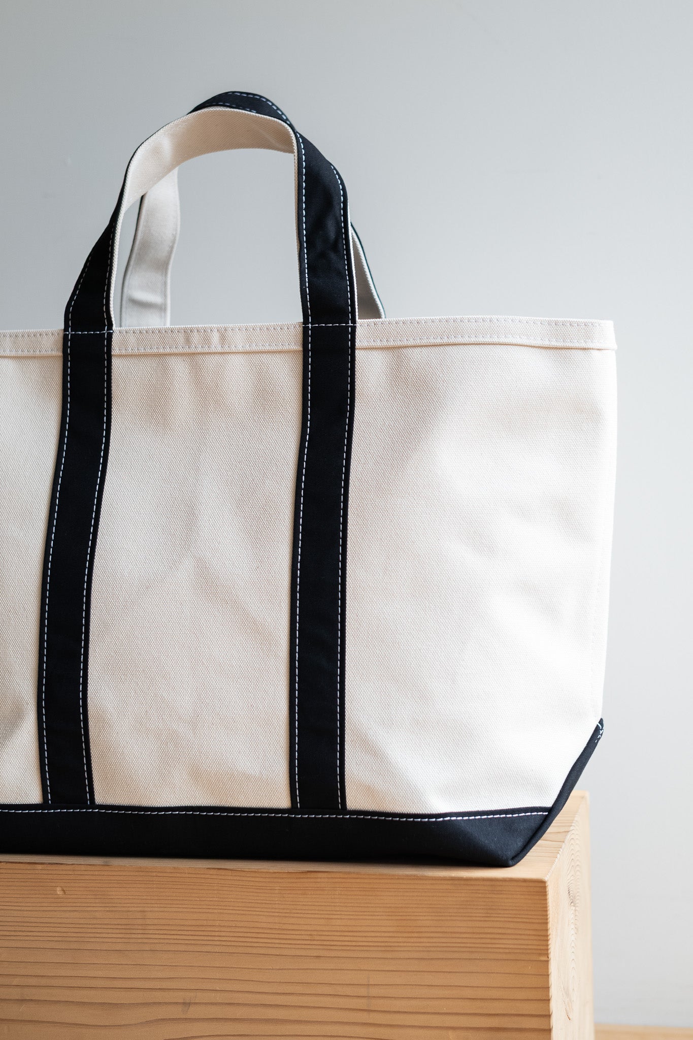 Enough Space Bag-LARGE〔NATURAL×BLACK〕