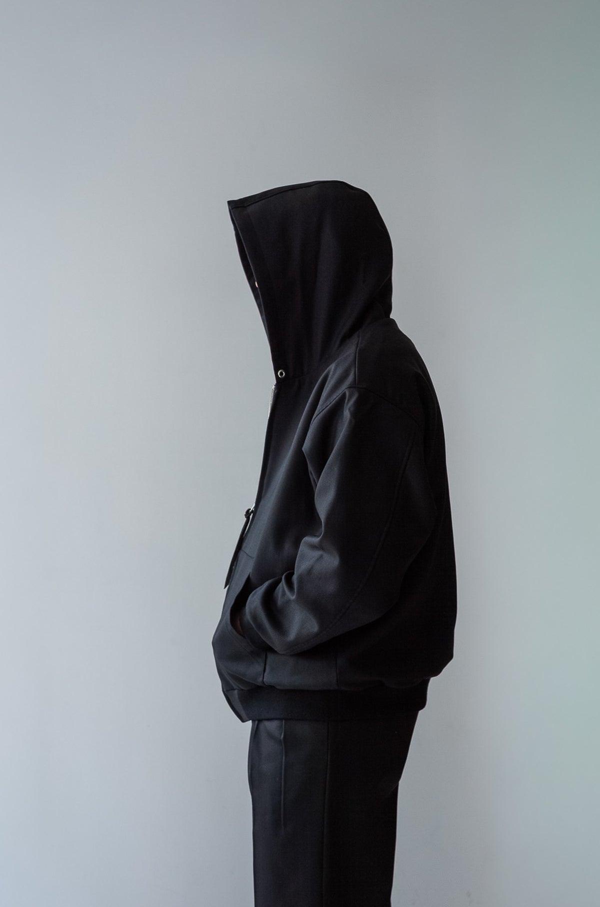 Double Cloth Hooded Jacket 〈NOIR〉