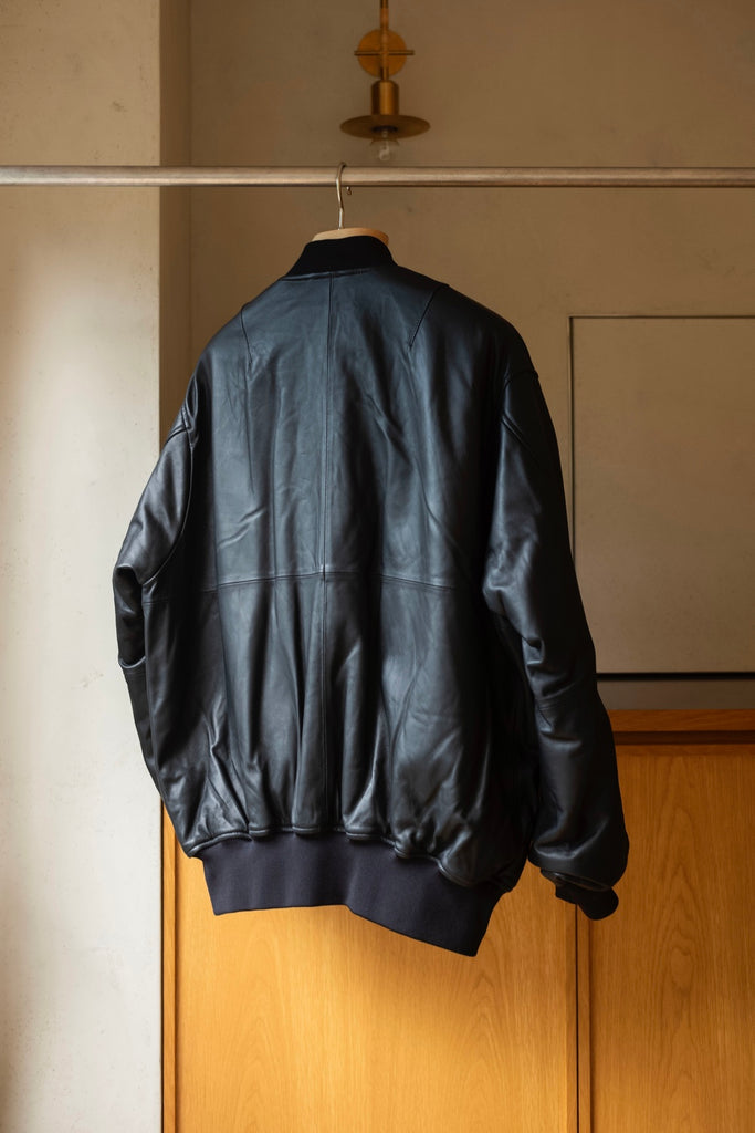 LEATHER FLIGHT JACKET