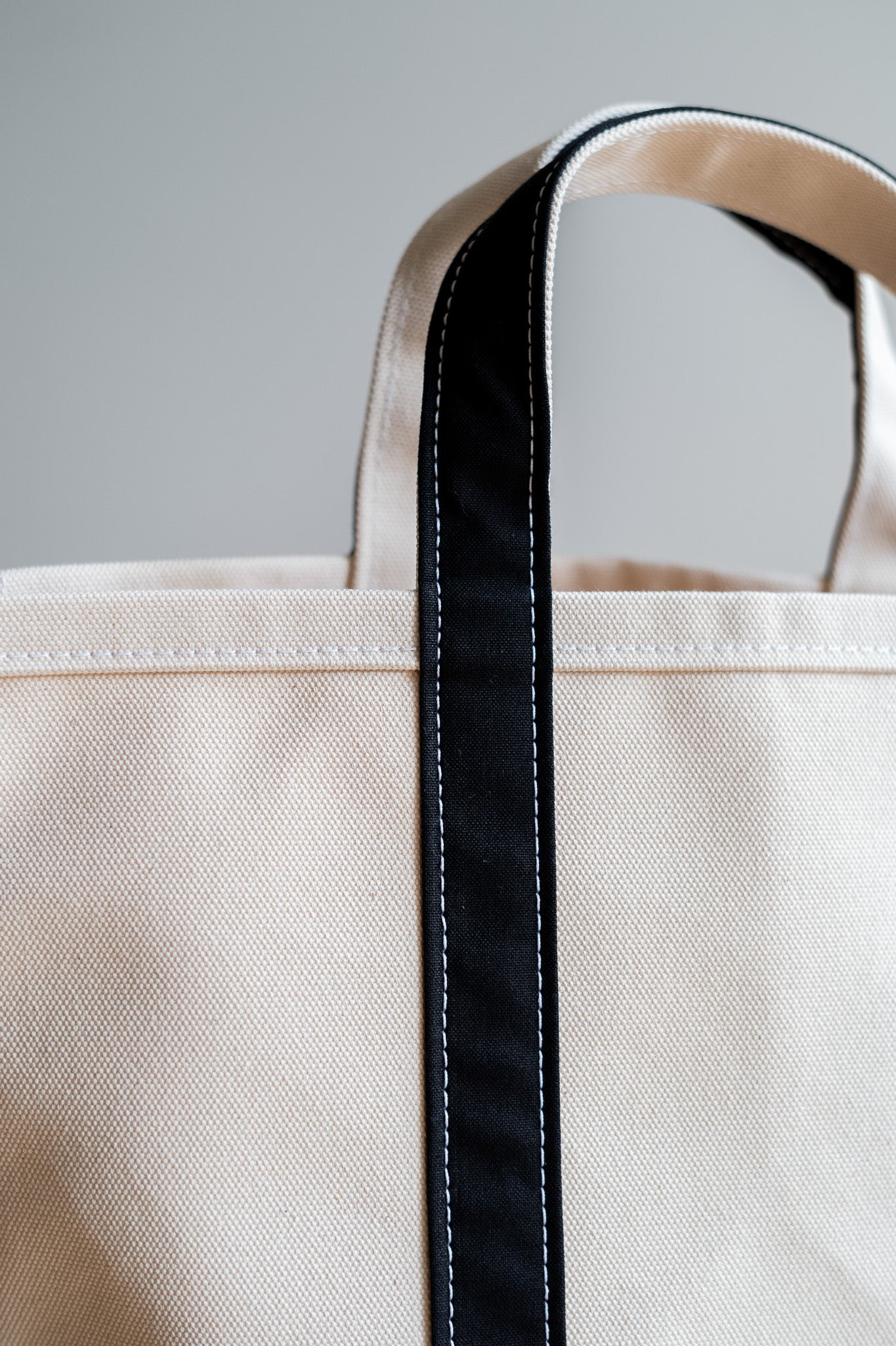 Enough Space Bag-SMALL〔NATURAL×BLACK〕