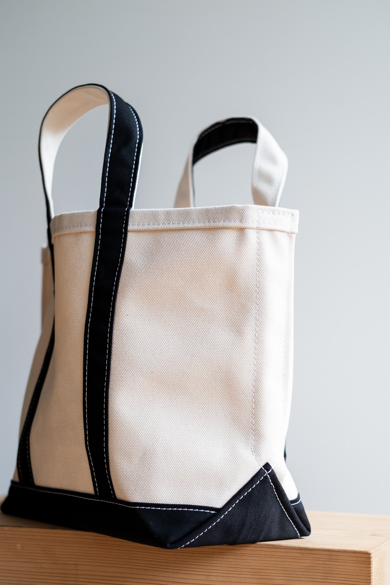 Enough Space Bag-SMALL〔NATURAL×BLACK〕