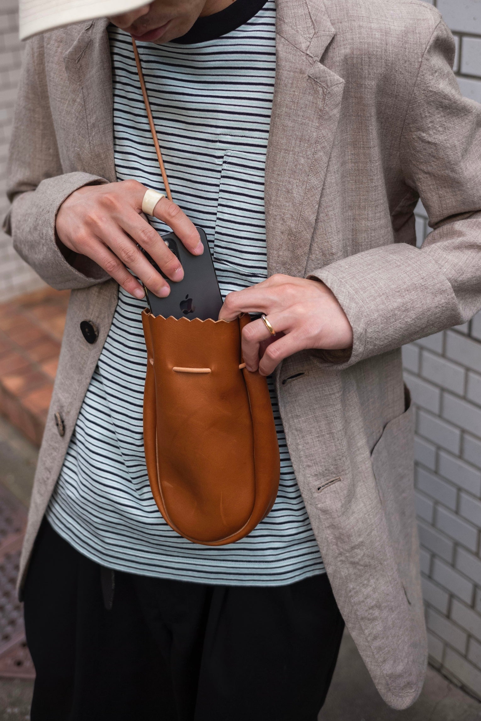 Leather KINCHAKU | ayako