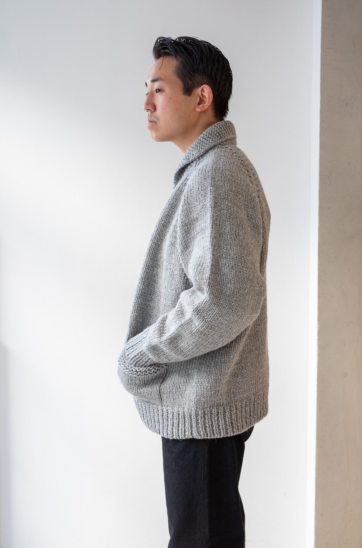 Quiet Season Hand-Knit Zip Jacket 〈L/GRAY〉