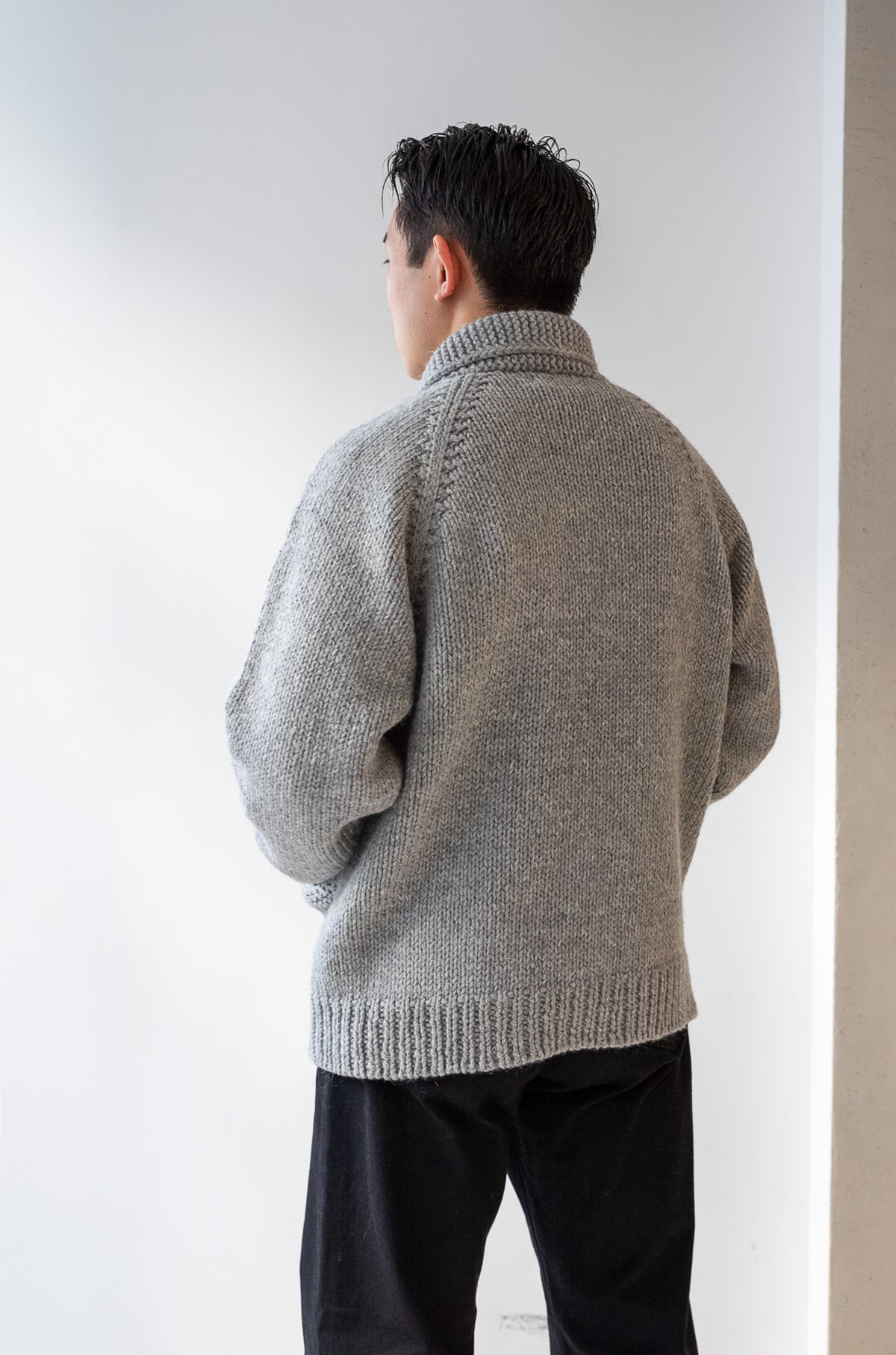 Quiet Season Hand-Knit Zip Jacket 〈L/GRAY〉