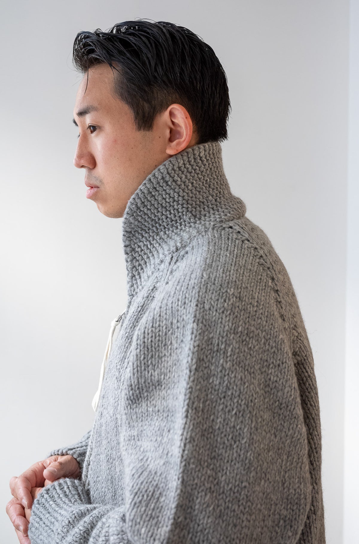 Quiet Season Hand-Knit Zip Jacket 〈L/GRAY〉